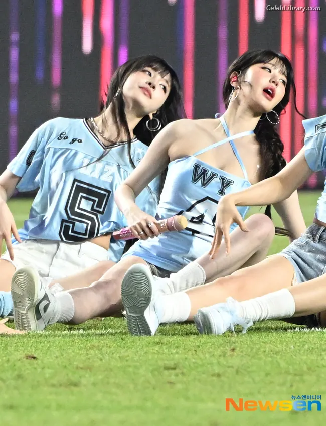 Jang Won-young 장원영 WONYOUNG photo 11 of 5845
