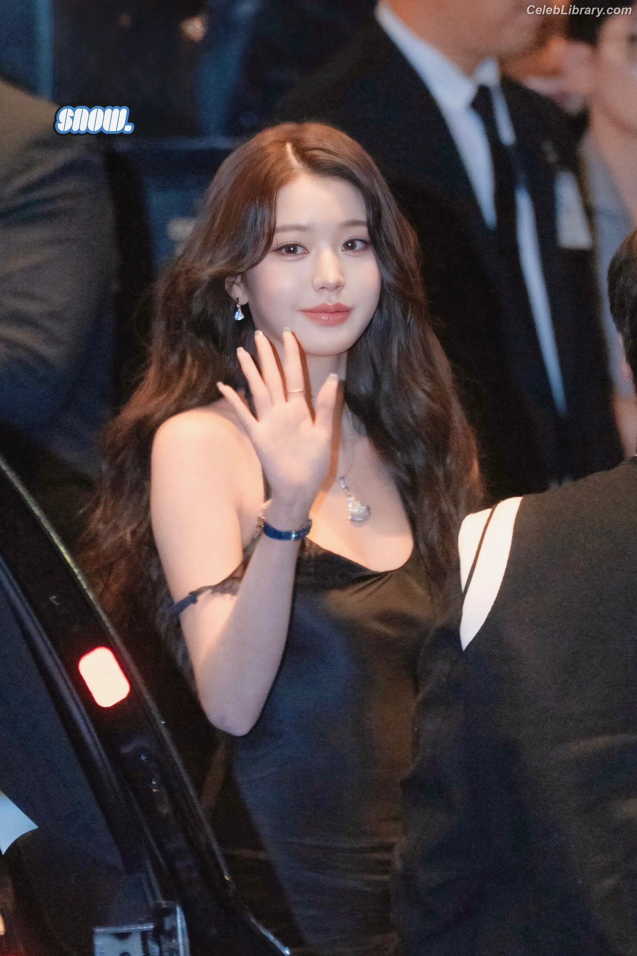 Jang Won-young  장원영 WONYOUNG photo 4 of 5845