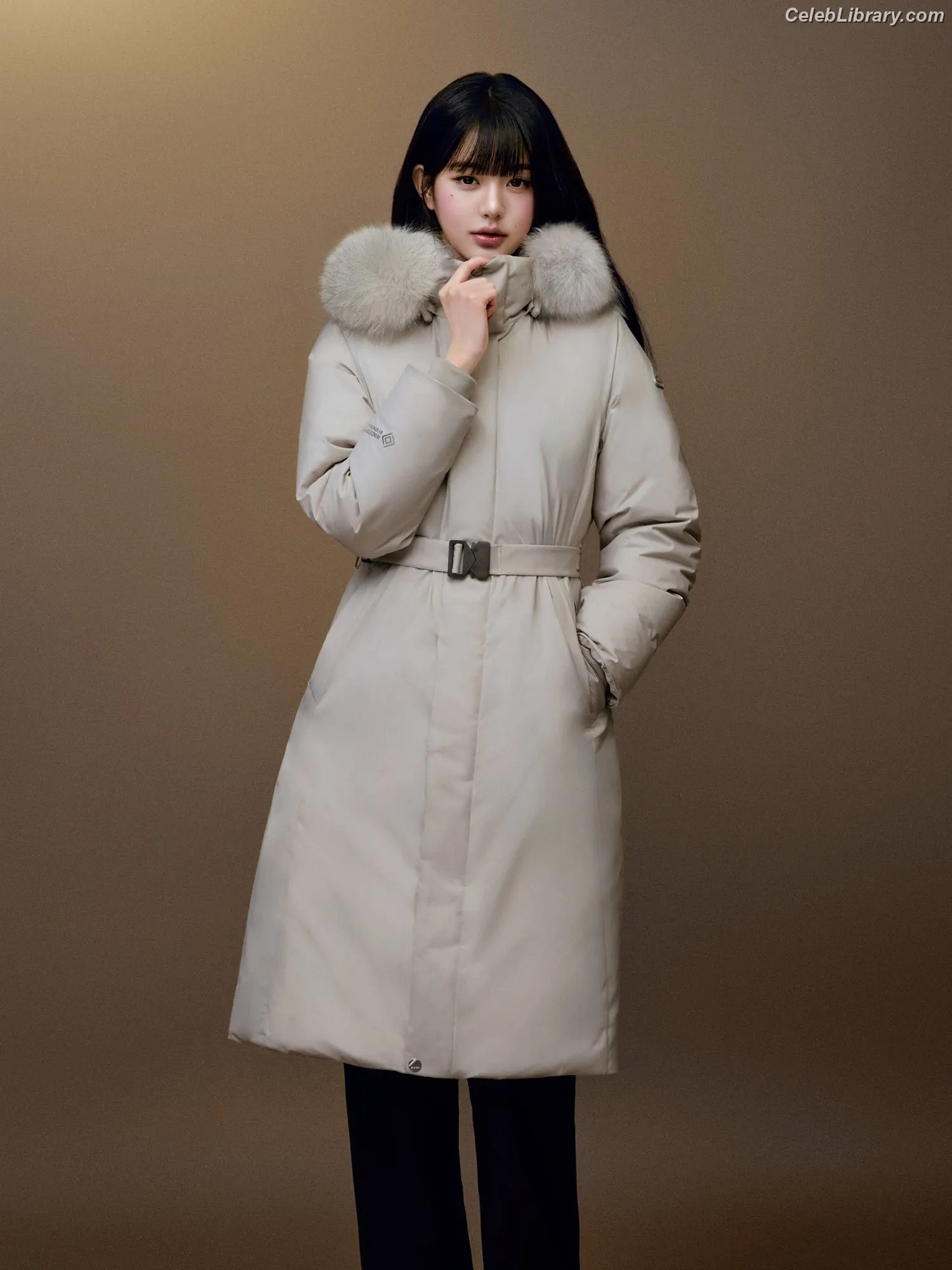 Jang Won-young  장원영 WONYOUNG photo 14 of 5845