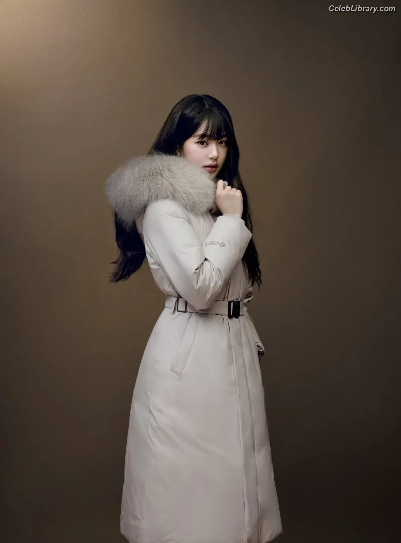 Jang Won-young  장원영 WONYOUNG photo 16 of 5845