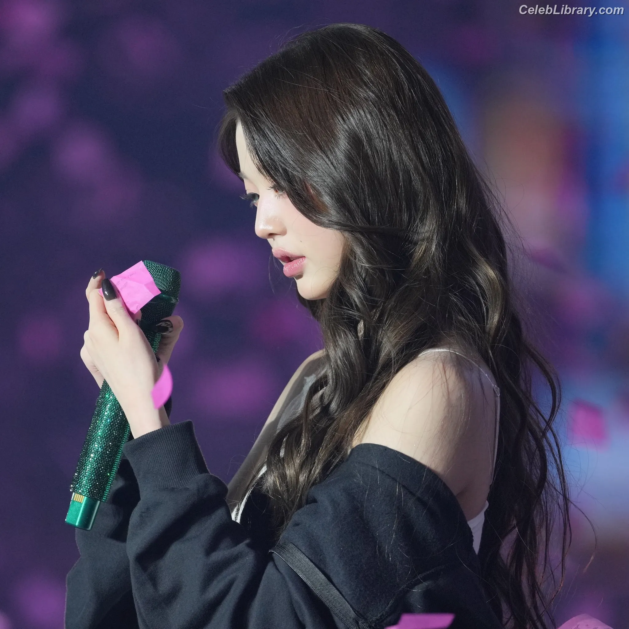 Jang Won-young  장원영 WONYOUNG photo 23 of 5845