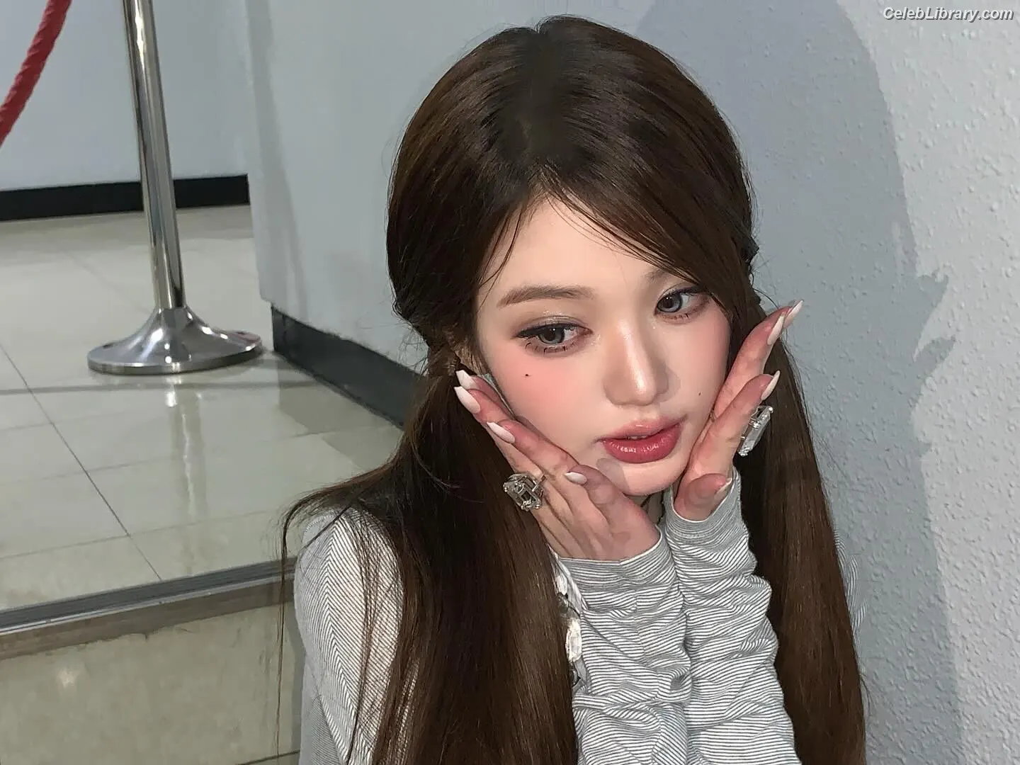 Jang Won-young  장원영 WONYOUNG photo 23 of 5845