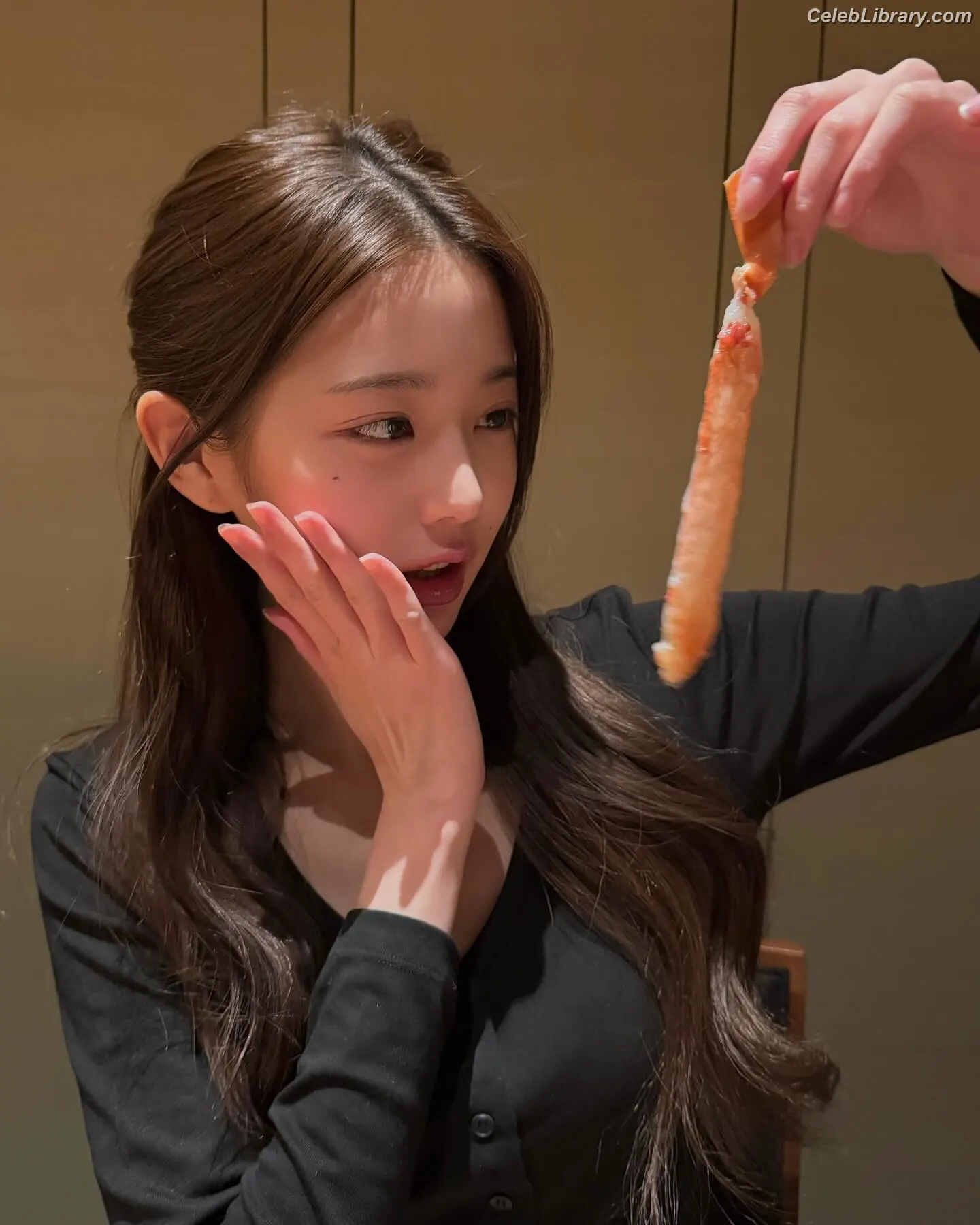 Jang Won-young  장원영 WONYOUNG photo 9 of 5845