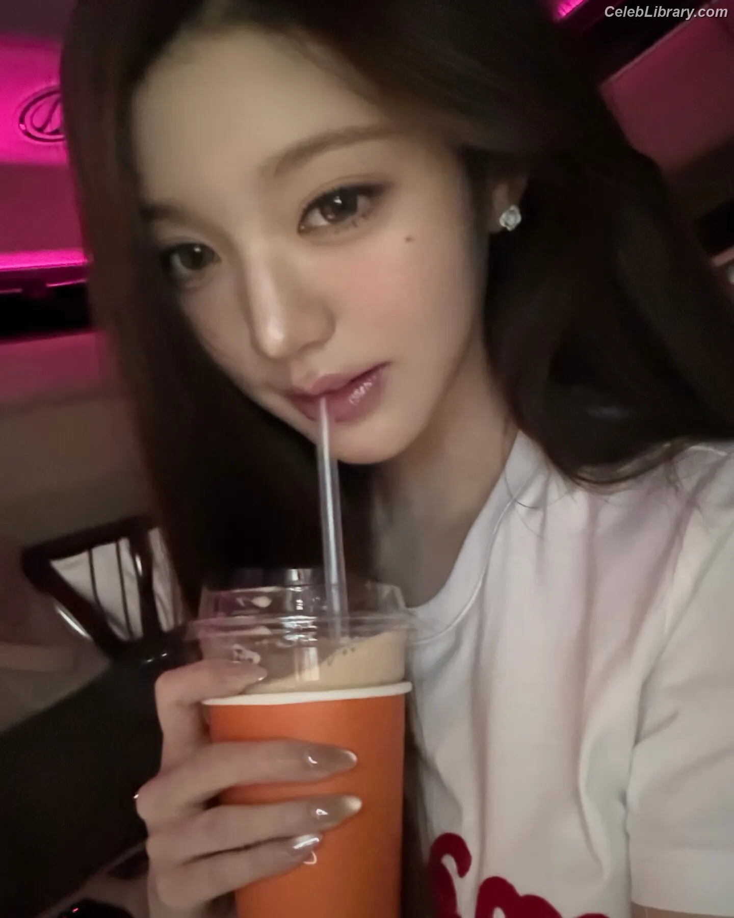 Jang Won-young  장원영 WONYOUNG photo 16 of 5845