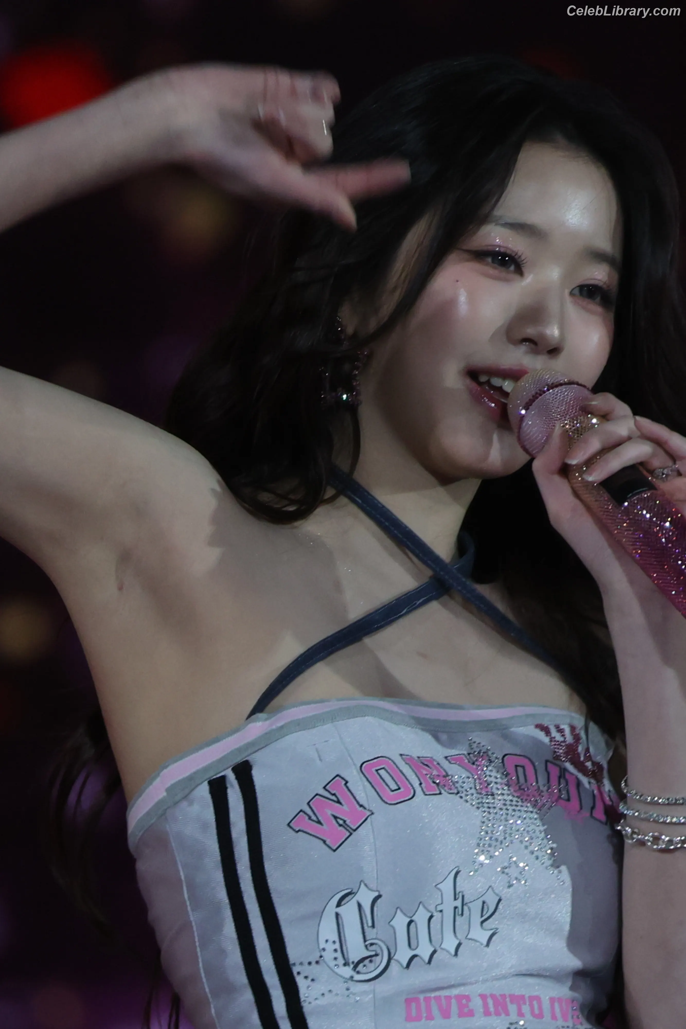 Jang Won-young  장원영 WONYOUNG photo 4 of 5845