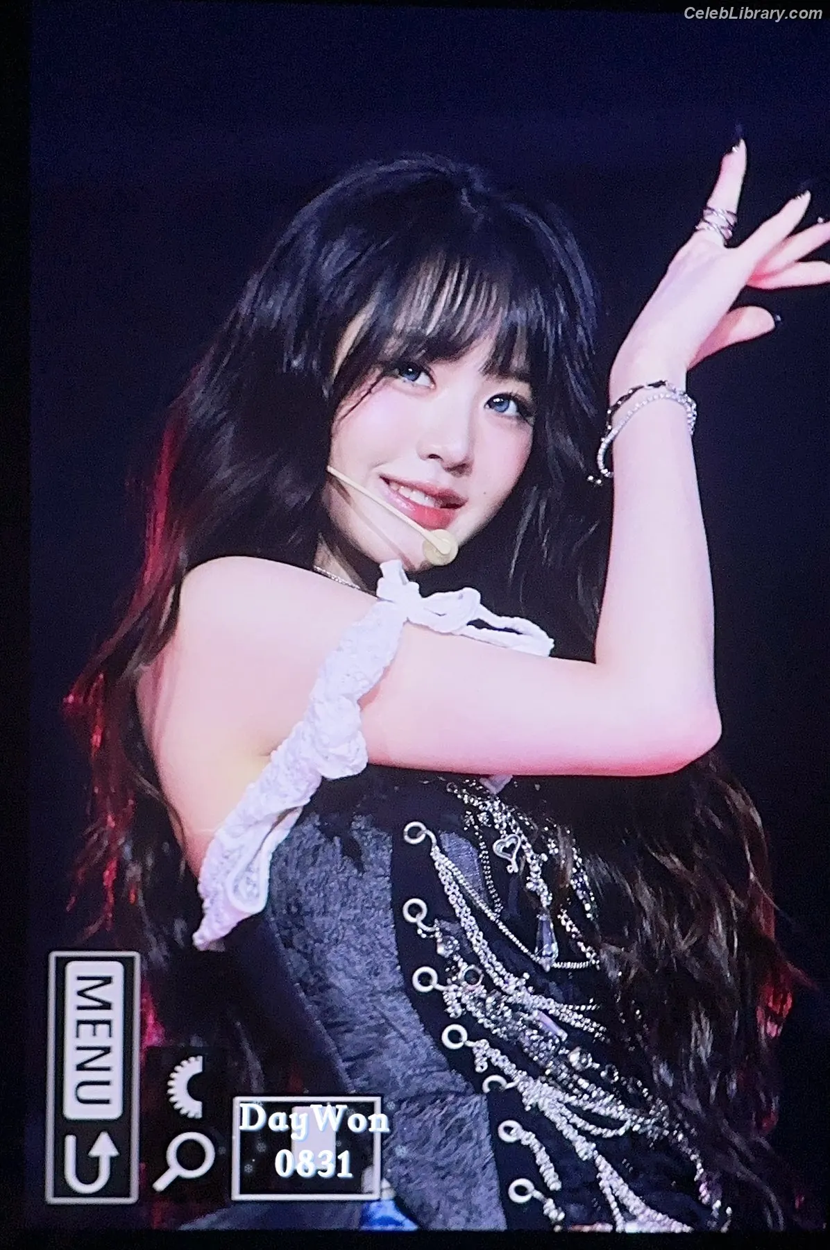 Jang Won-young  장원영 WONYOUNG photo 10 of 5845