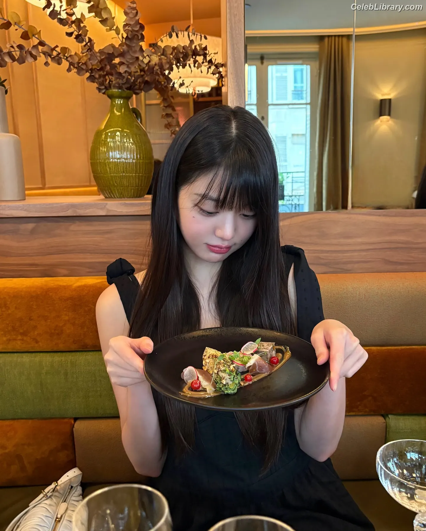 Jang Won-young 장원영 WONYOUNG photo 15 of 5845
