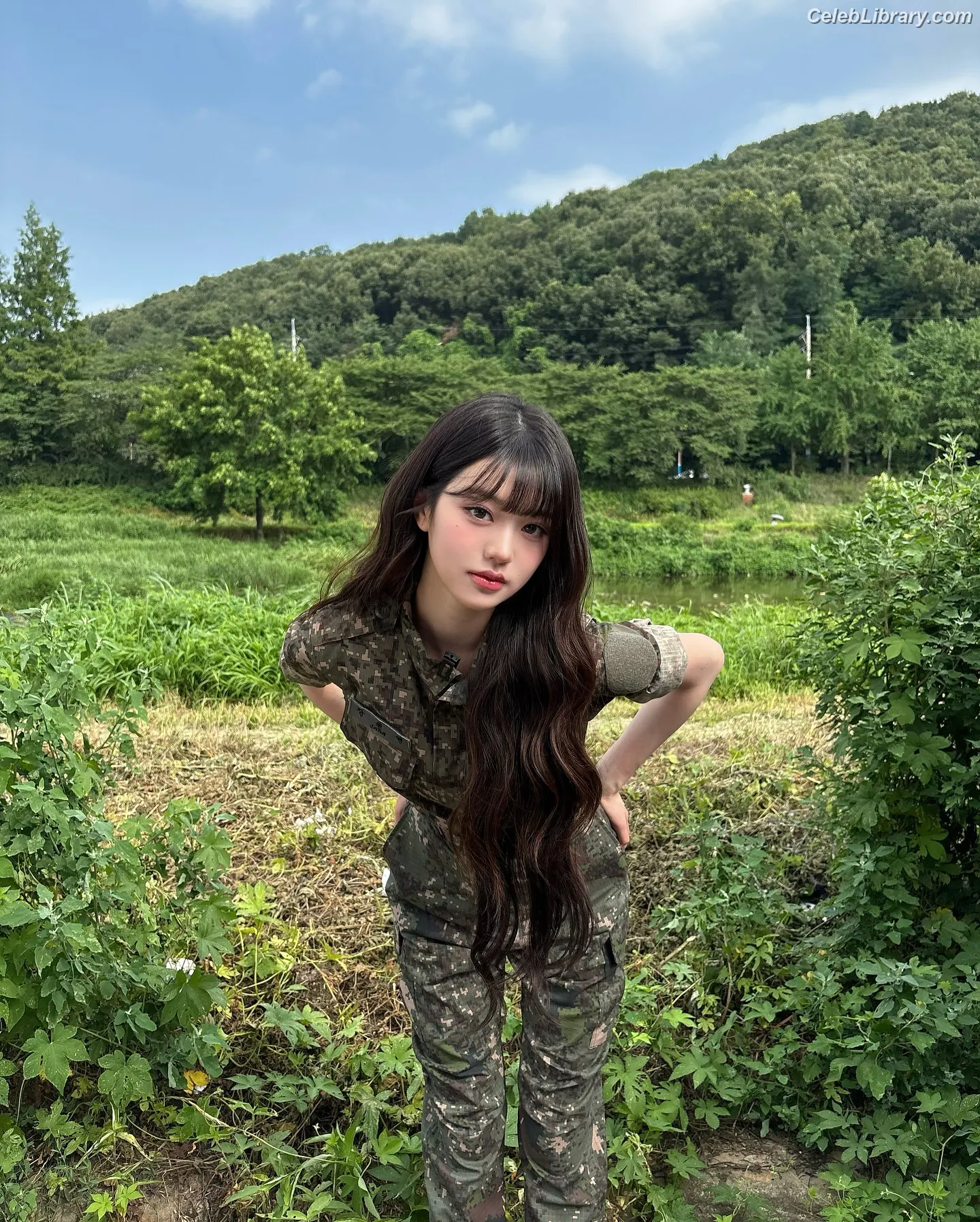 Jang Won-young  장원영 WONYOUNG photo 8 of 5845