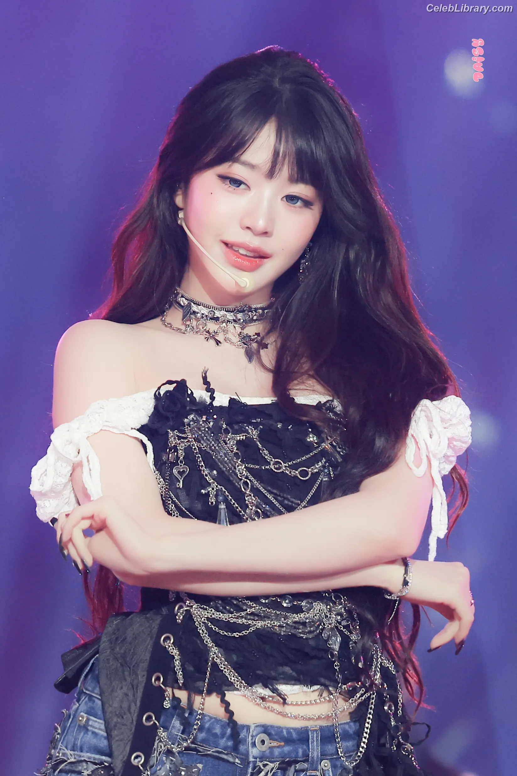 Jang Won-young 장원영 WONYOUNG photo 2 of 5845