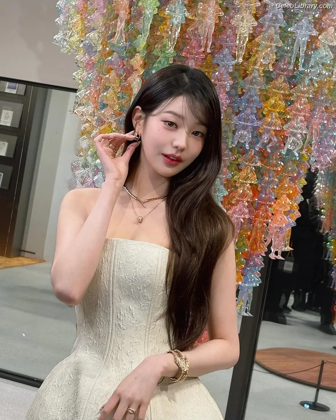 Jang Won-young  장원영 WONYOUNG photo 14 of 5845
