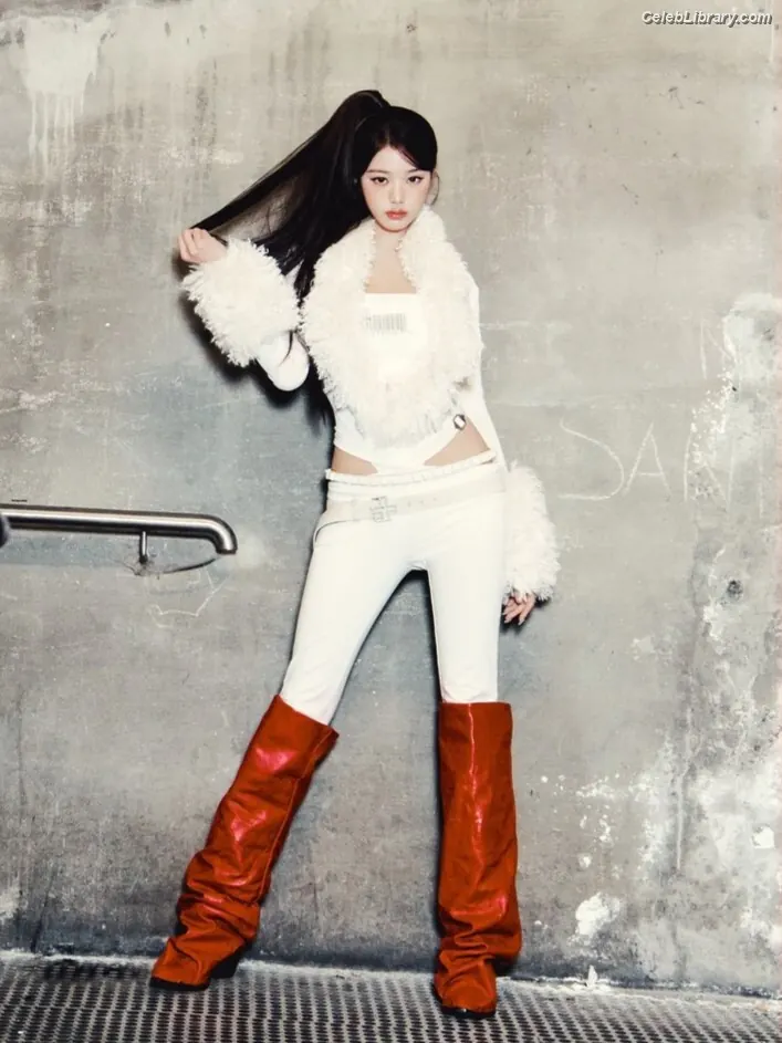 Jang Won-young 장원영 WONYOUNG photo 5 of 5845