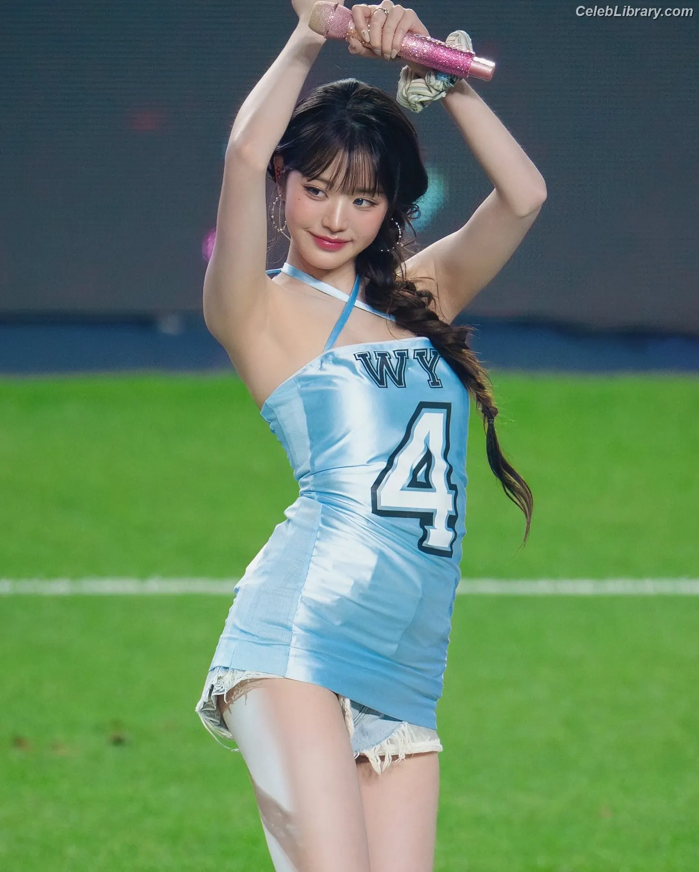 Jang Won-young 장원영 WONYOUNG photo 16 of 5845
