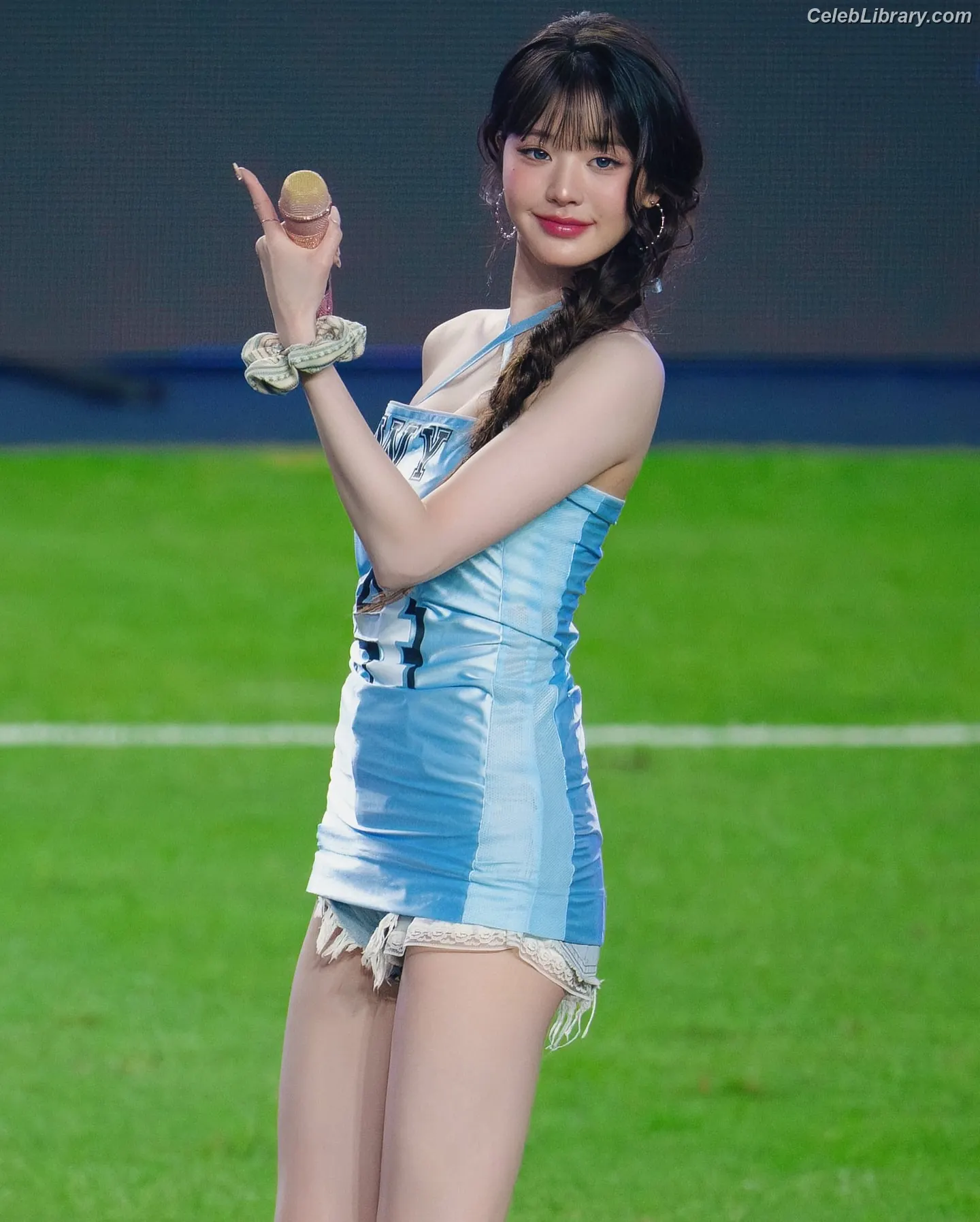 Jang Won-young 장원영 WONYOUNG photo 18 of 5845