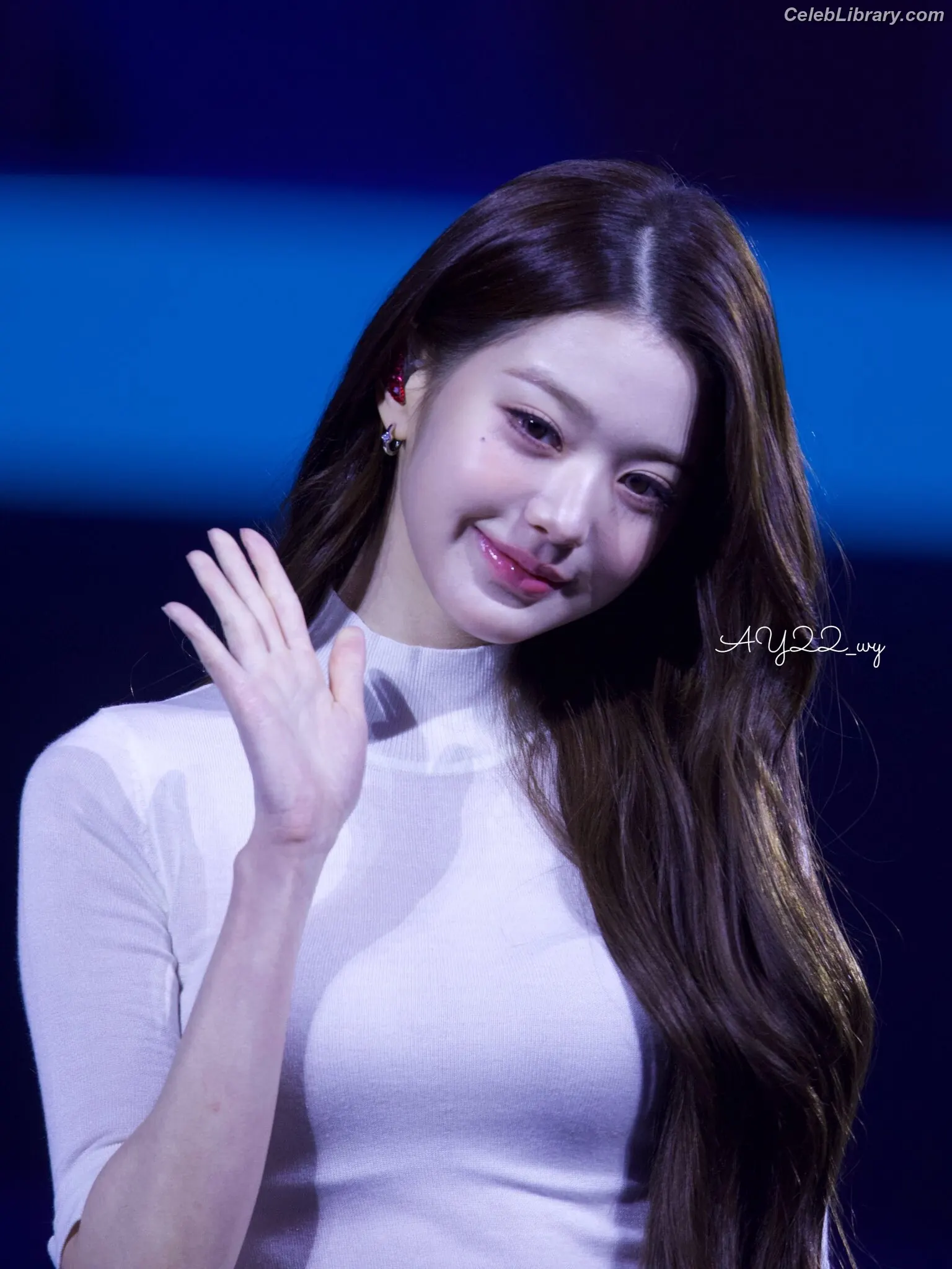 Jang Won-young  장원영 WONYOUNG photo 16 of 5845