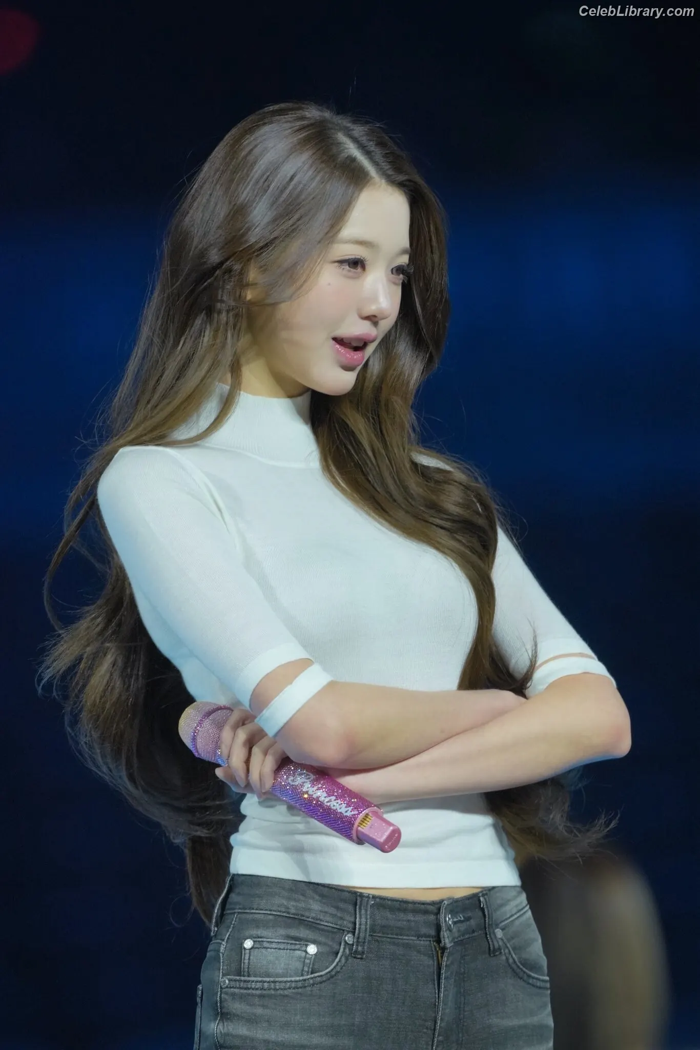 Jang Won-young  장원영 WONYOUNG photo 5 of 5845