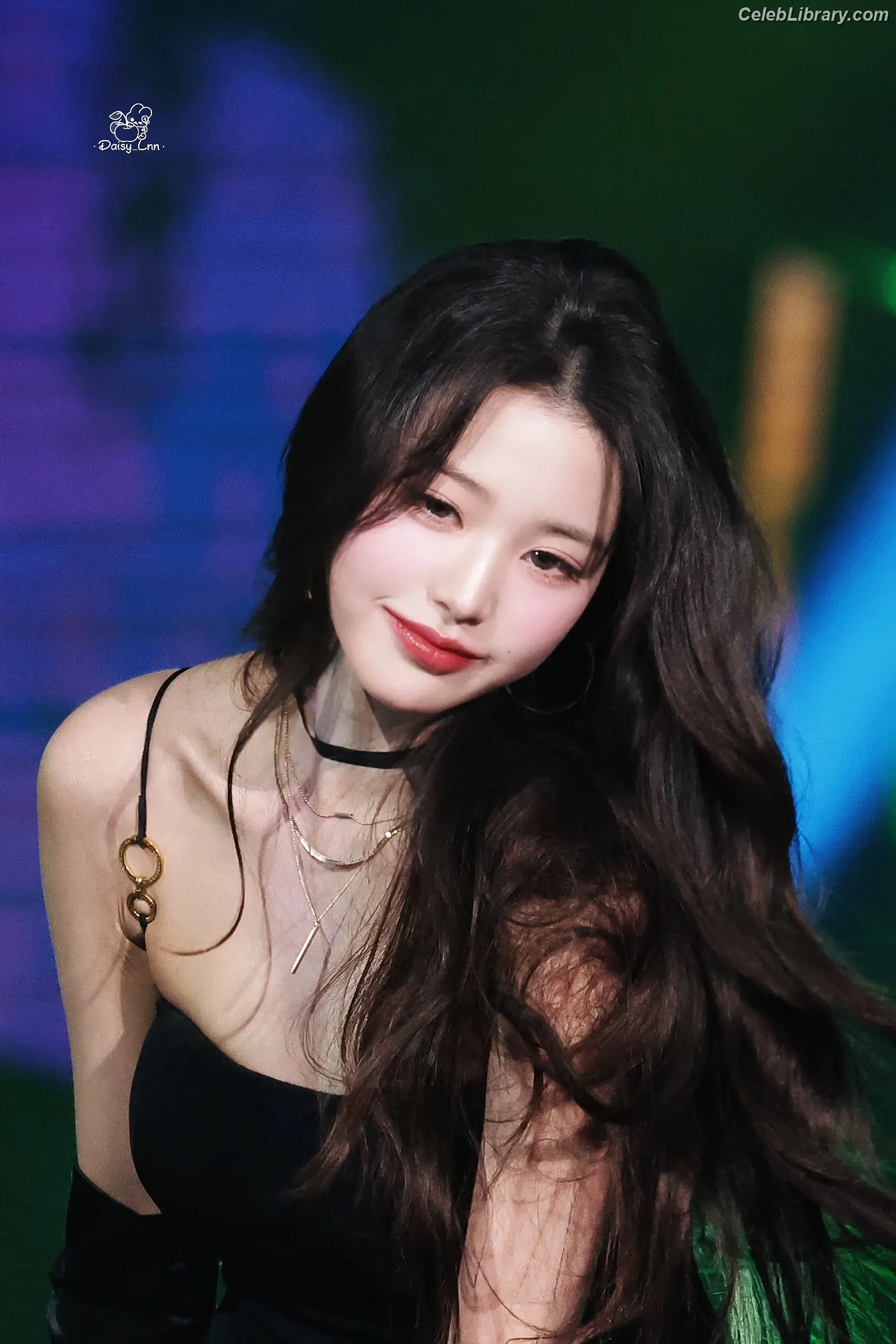 Jang Won-young  장원영 WONYOUNG photo 1 of 5845