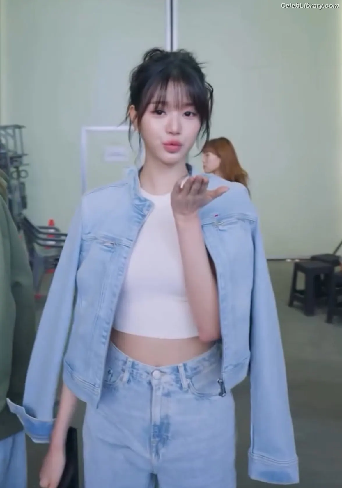 Jang Won-young  장원영 WONYOUNG photo 4 of 5845
