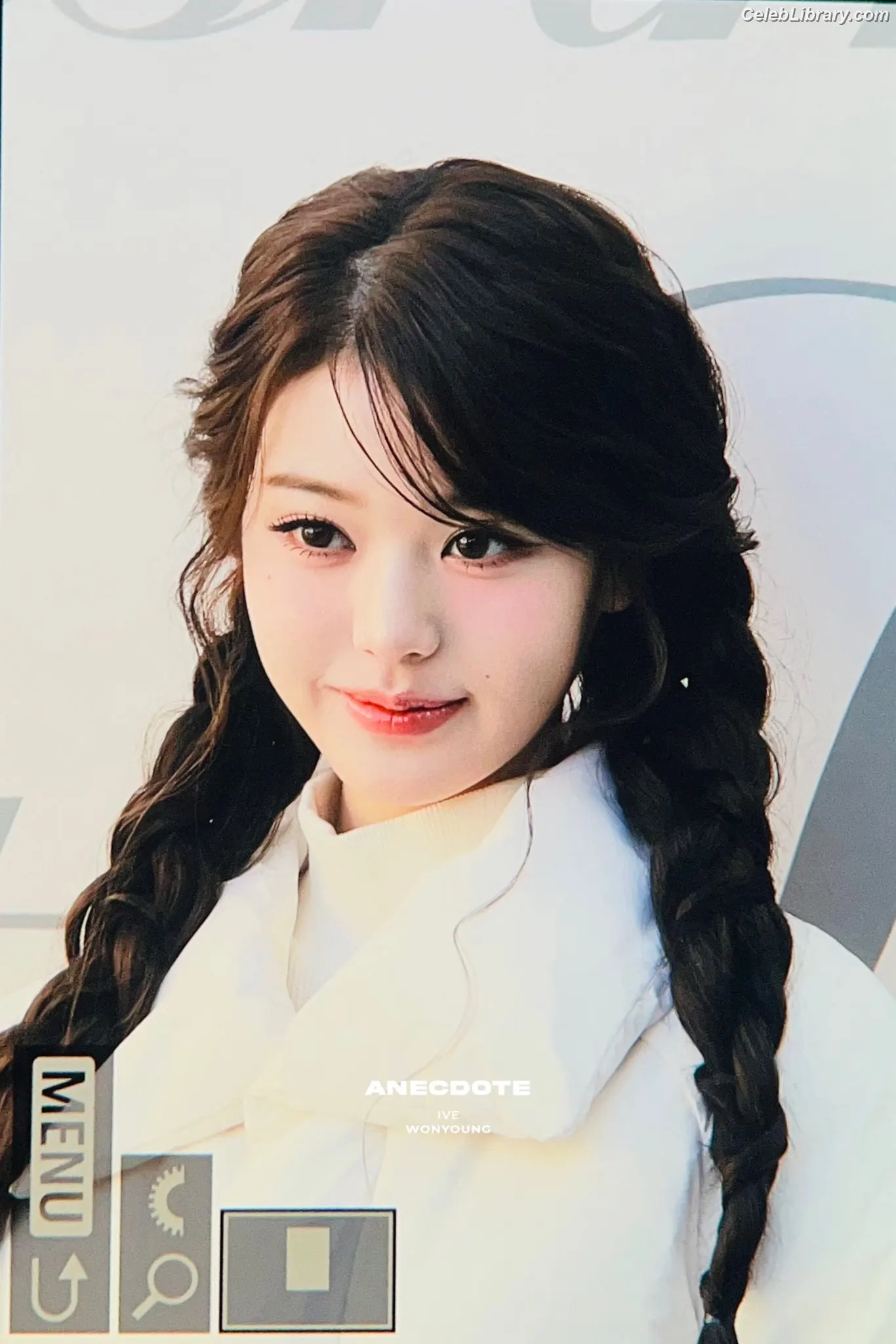 Jang Won-young  장원영 WONYOUNG photo 6 of 5845
