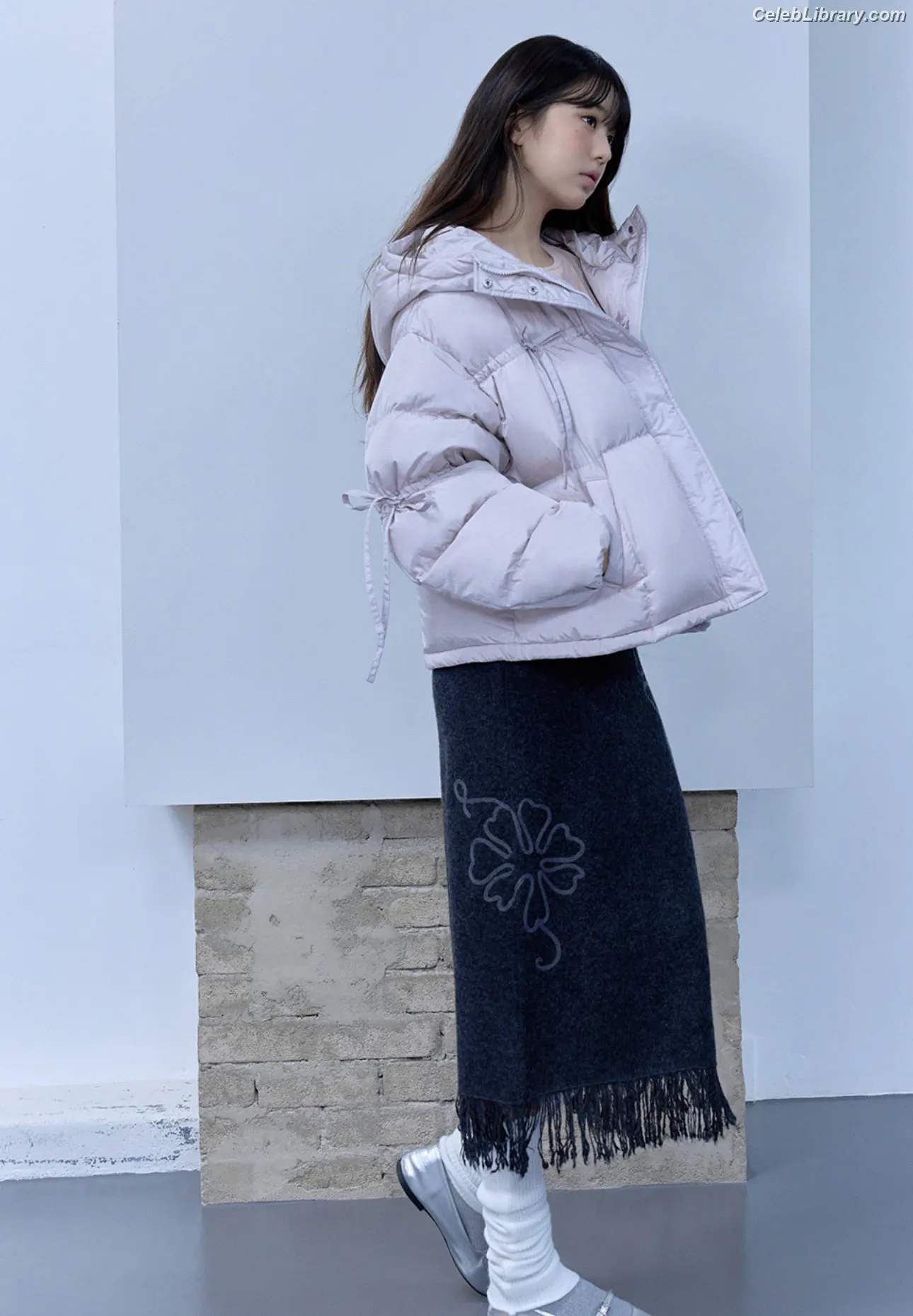Jang Won-young  장원영 WONYOUNG photo 12 of 5845