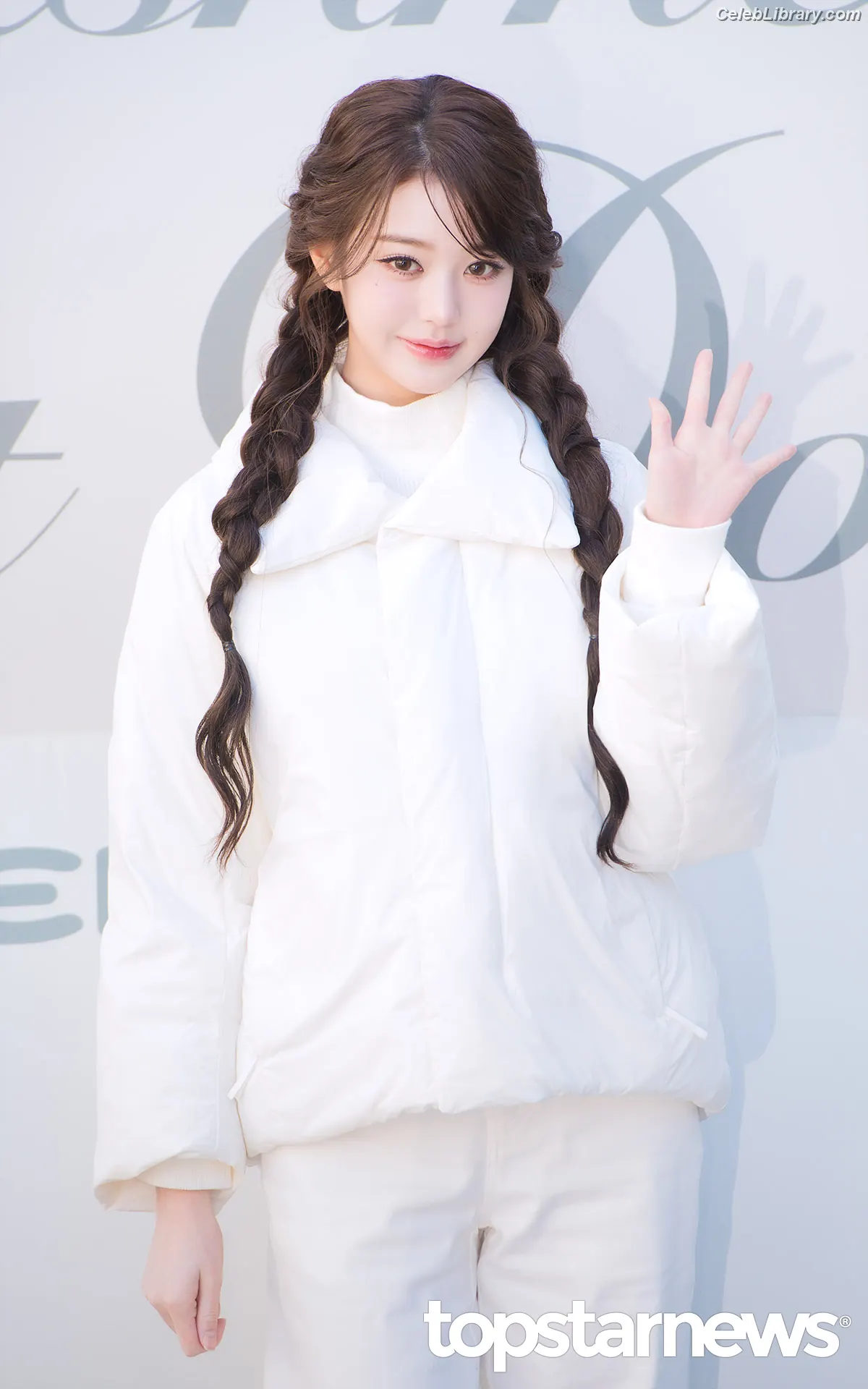Jang Won-young  장원영 WONYOUNG photo 9 of 5845