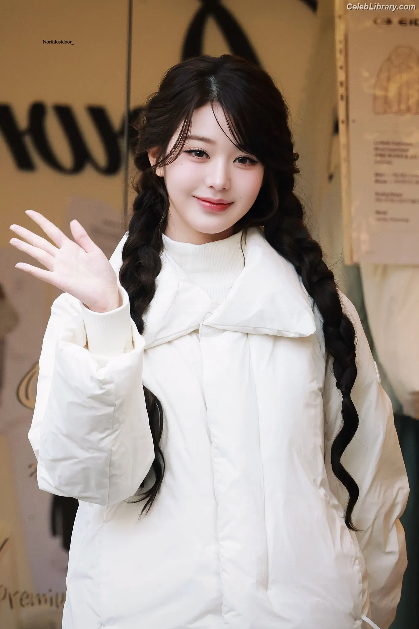 Jang Won-young  장원영 WONYOUNG photo 20 of 5845