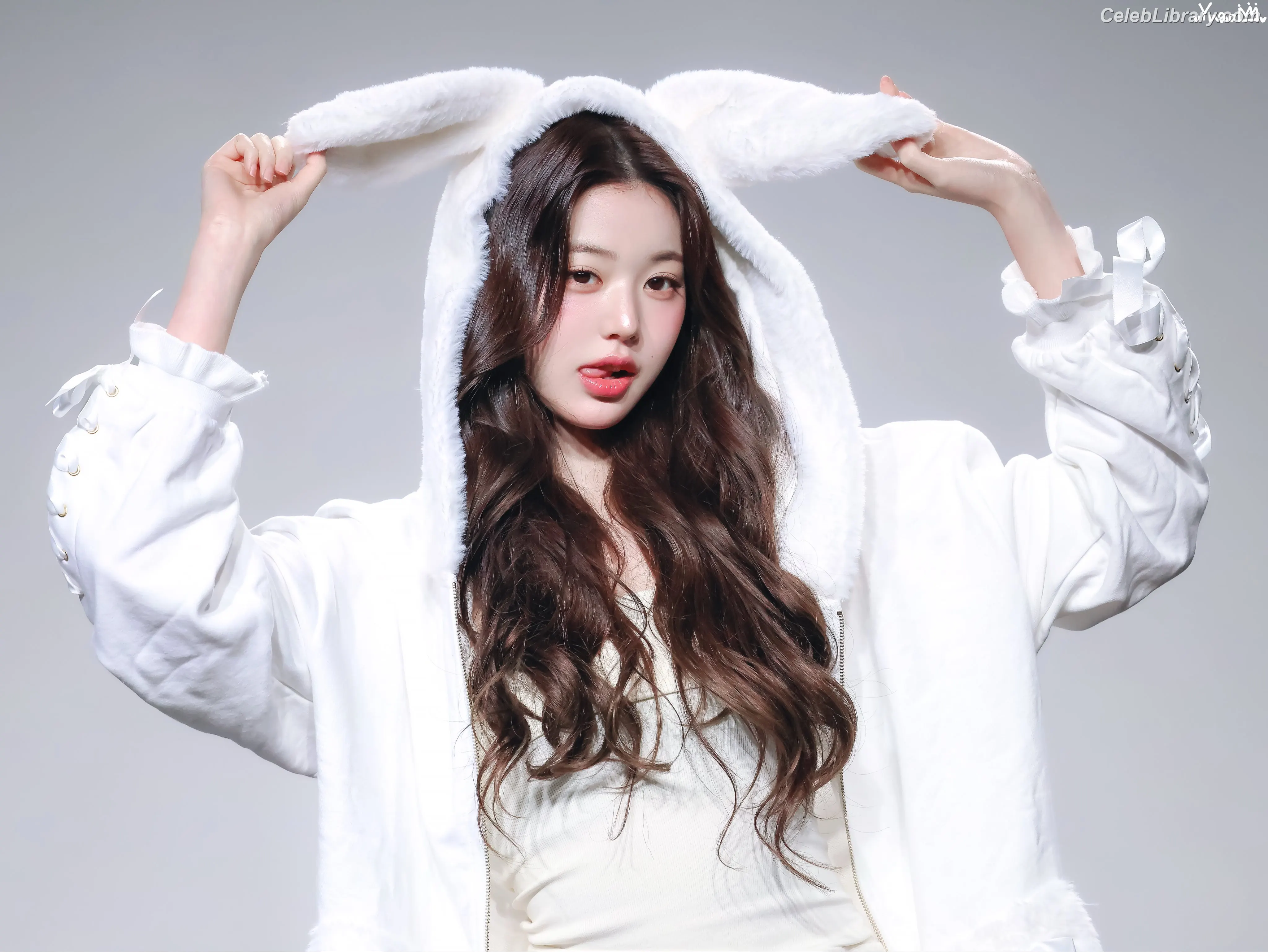 Jang Won-young  장원영 WONYOUNG photo 19 of 5845