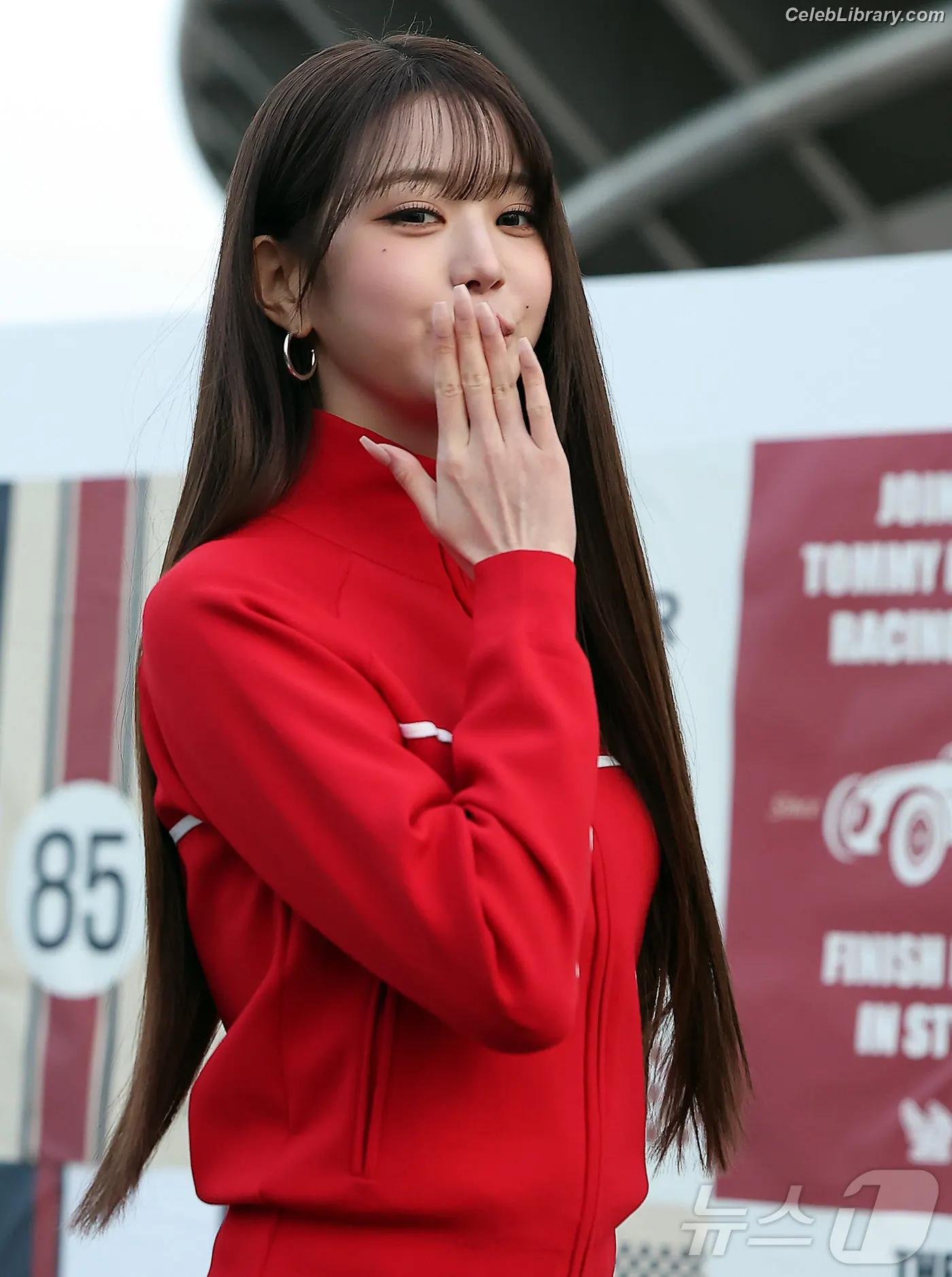 Jang Won-young  장원영 WONYOUNG photo 10 of 5845