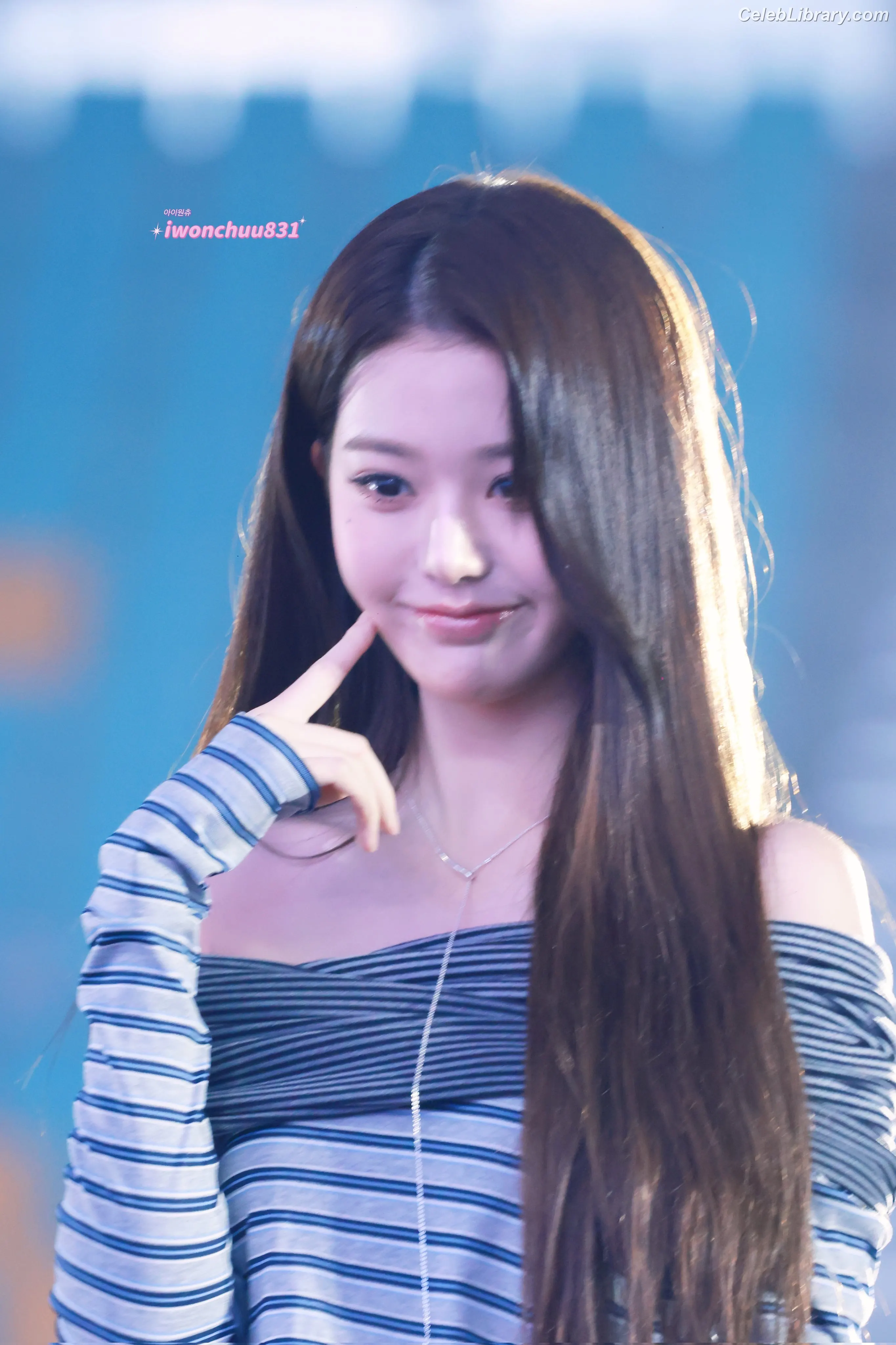 Jang Won-young 장원영 WONYOUNG photo 15 of 5845
