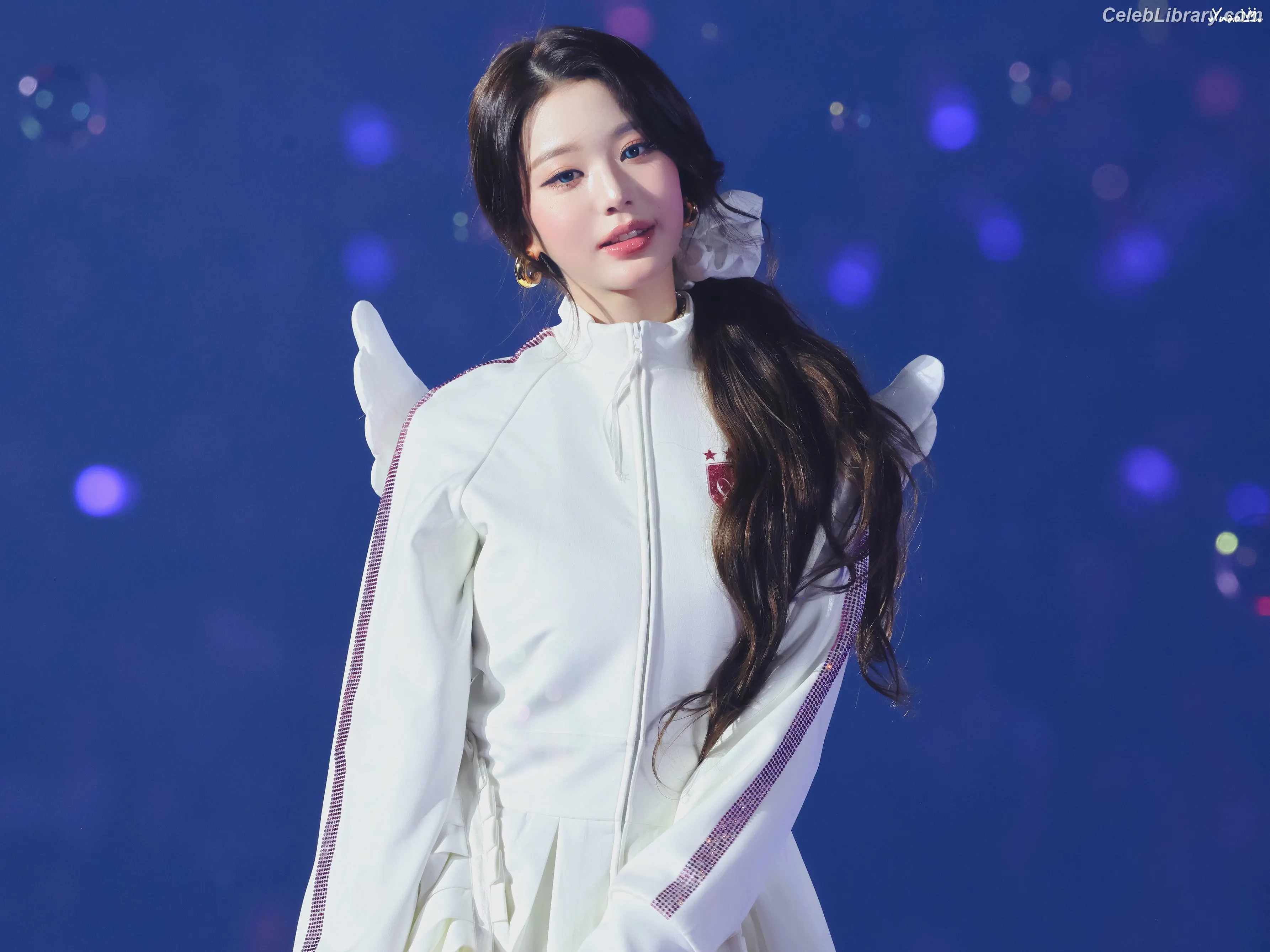 Jang Won-young 장원영 WONYOUNG photo 20 of 5845