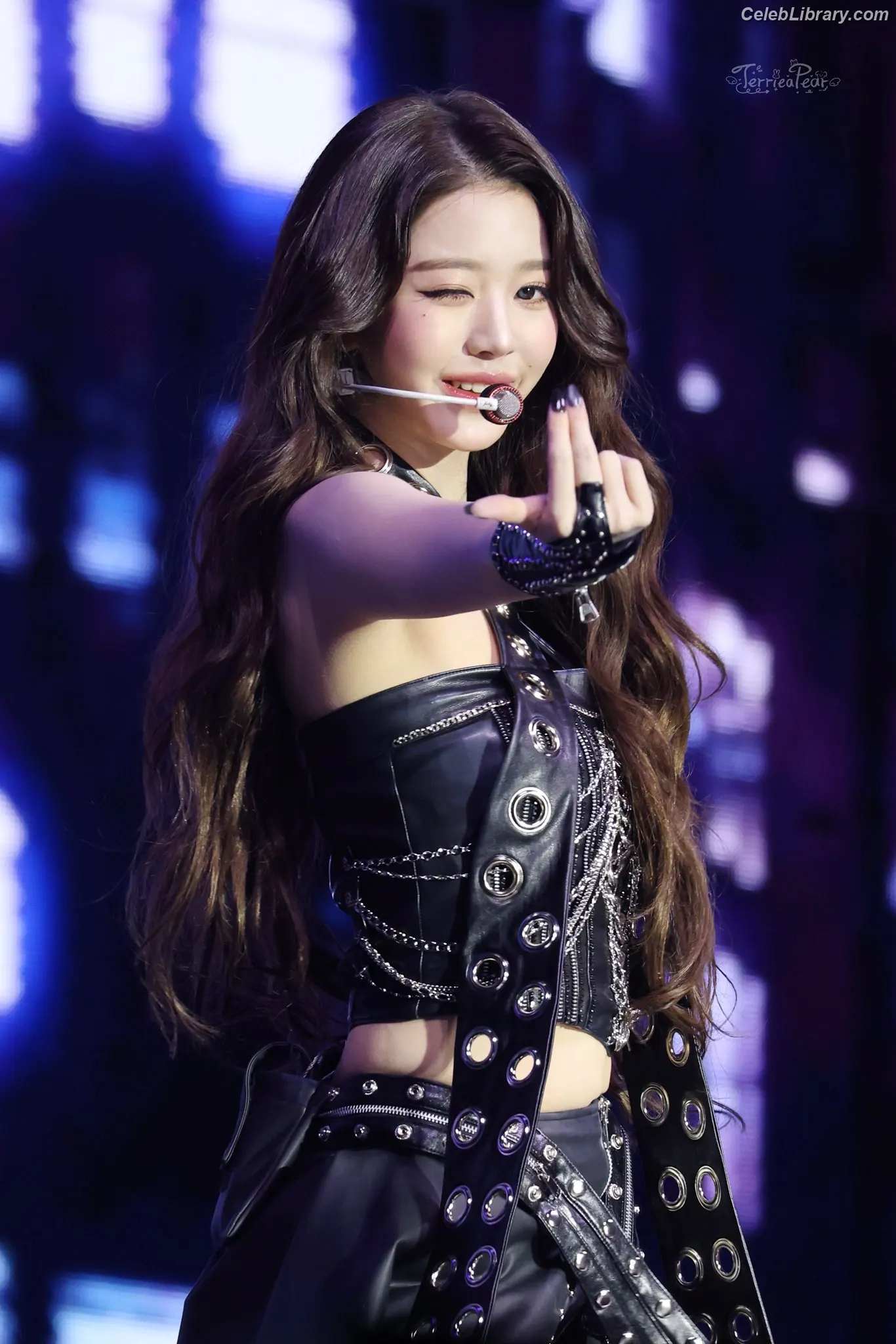 Jang Won-young 장원영 WONYOUNG photo 22 of 5845