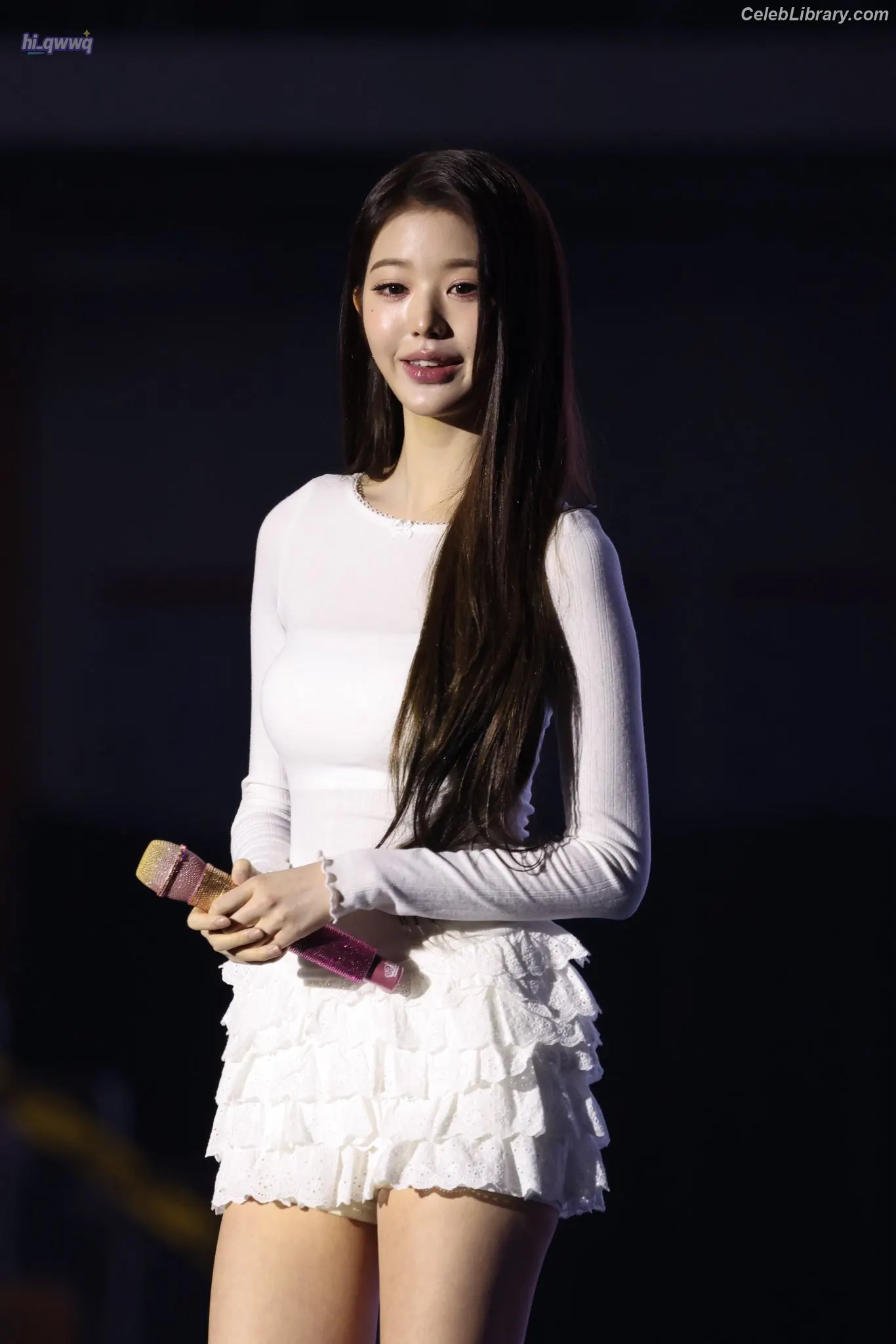 Jang Won-young  장원영 WONYOUNG photo 20 of 5845