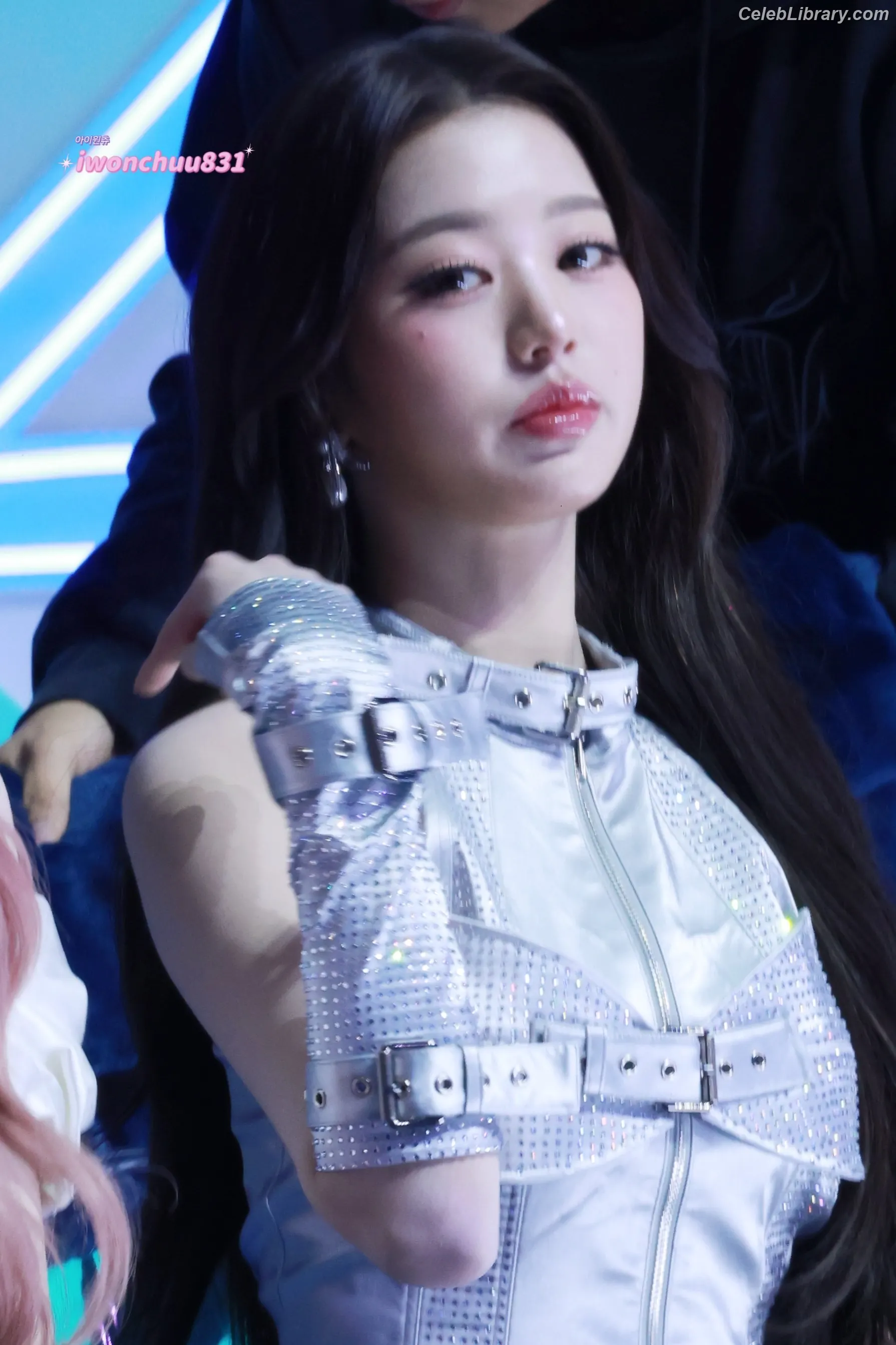 Jang Won-young 장원영 WONYOUNG photo 5 of 5845