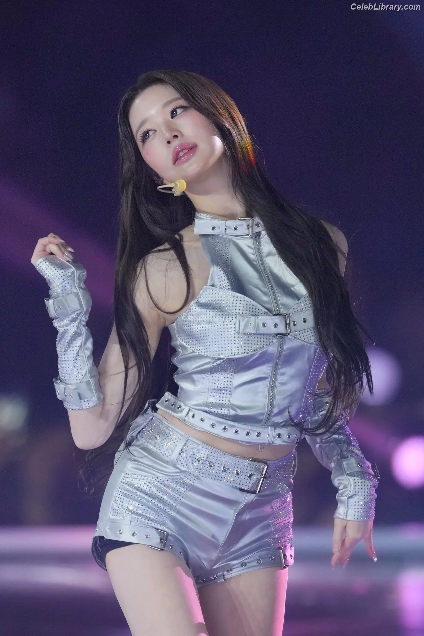 Jang Won-young 장원영 WONYOUNG photo 22 of 5845
