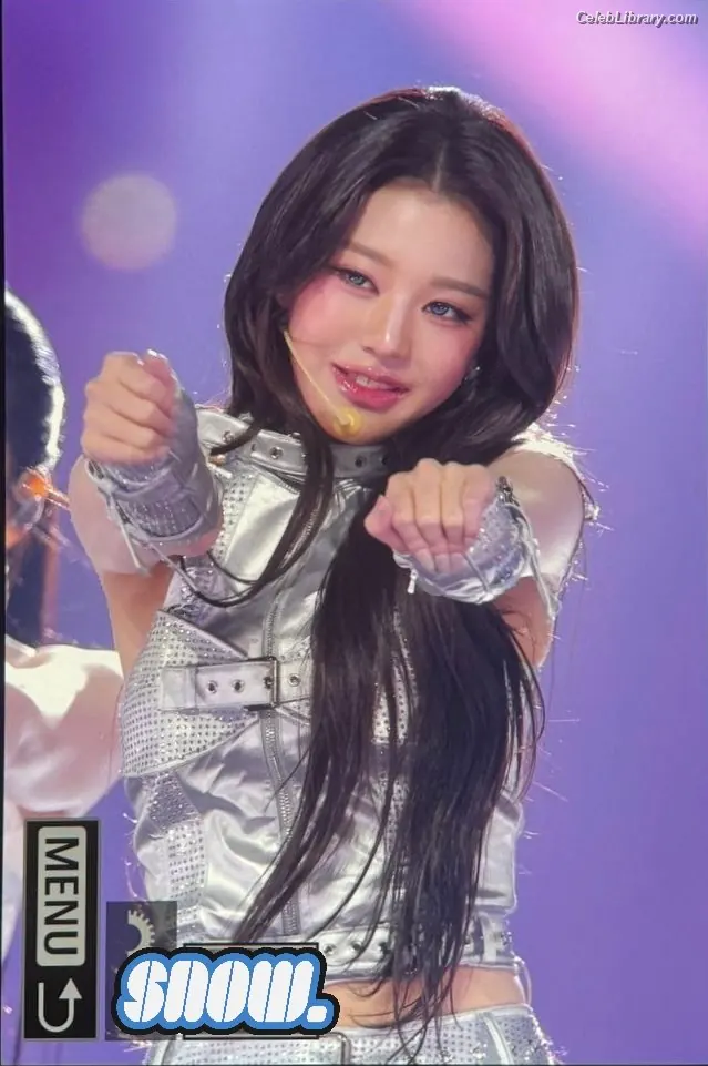 Jang Won-young 장원영 WONYOUNG photo 7 of 5845