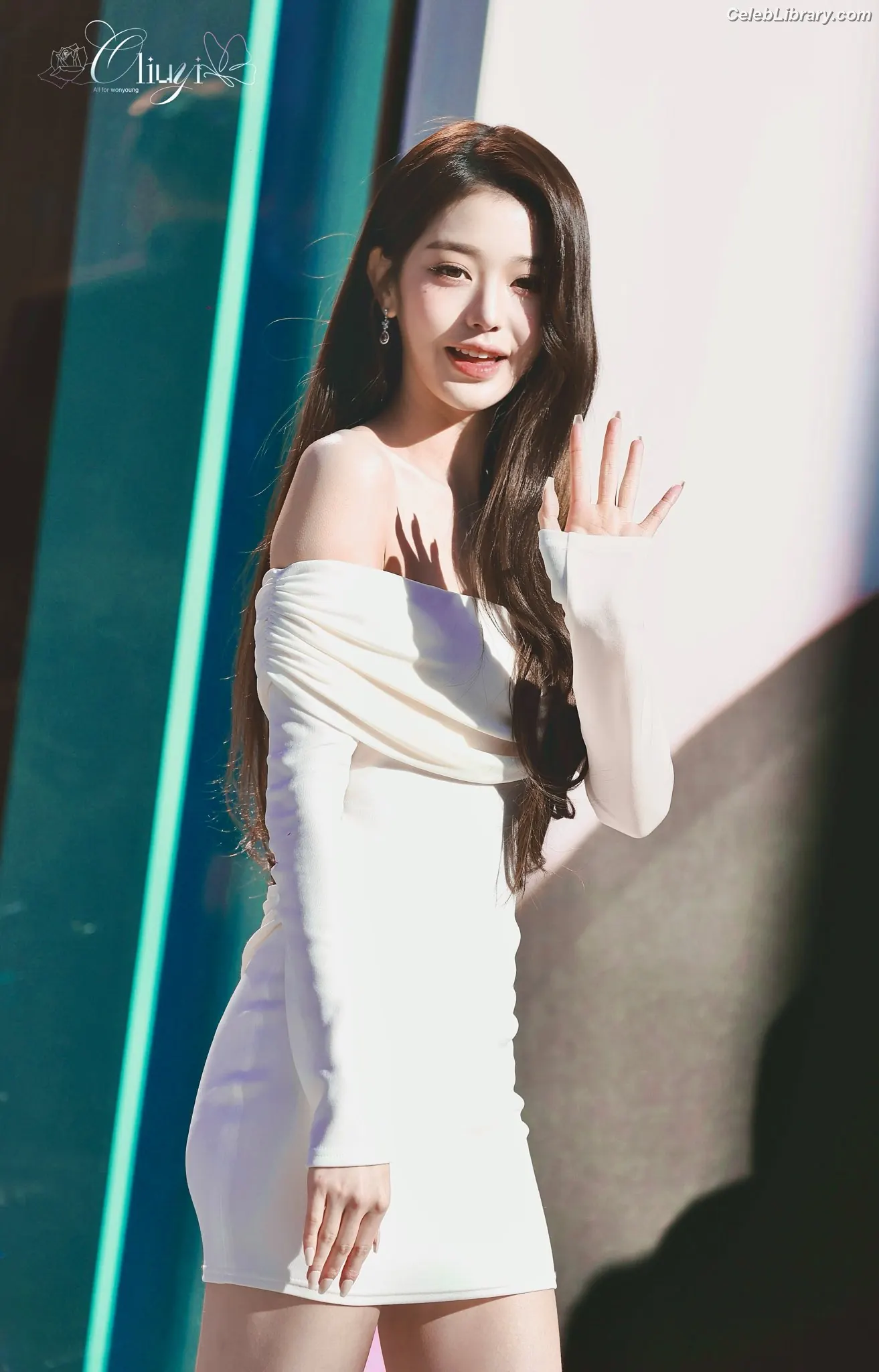Jang Won-young  장원영 WONYOUNG photo 4 of 5845