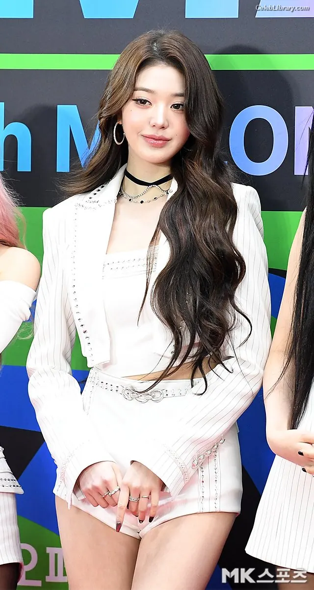 Jang Won-young 장원영 WONYOUNG photo 6 of 5845