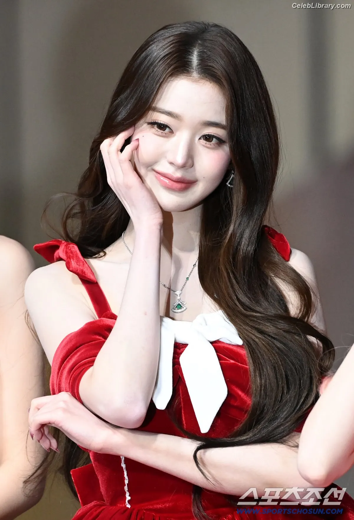 Jang Won-young  장원영 WONYOUNG photo 5 of 5845
