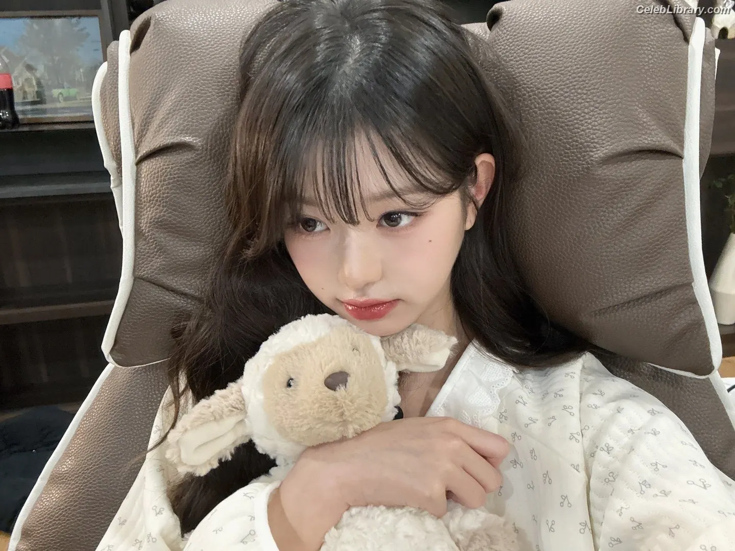 Jang Won-young  장원영 WONYOUNG photo 9 of 5845