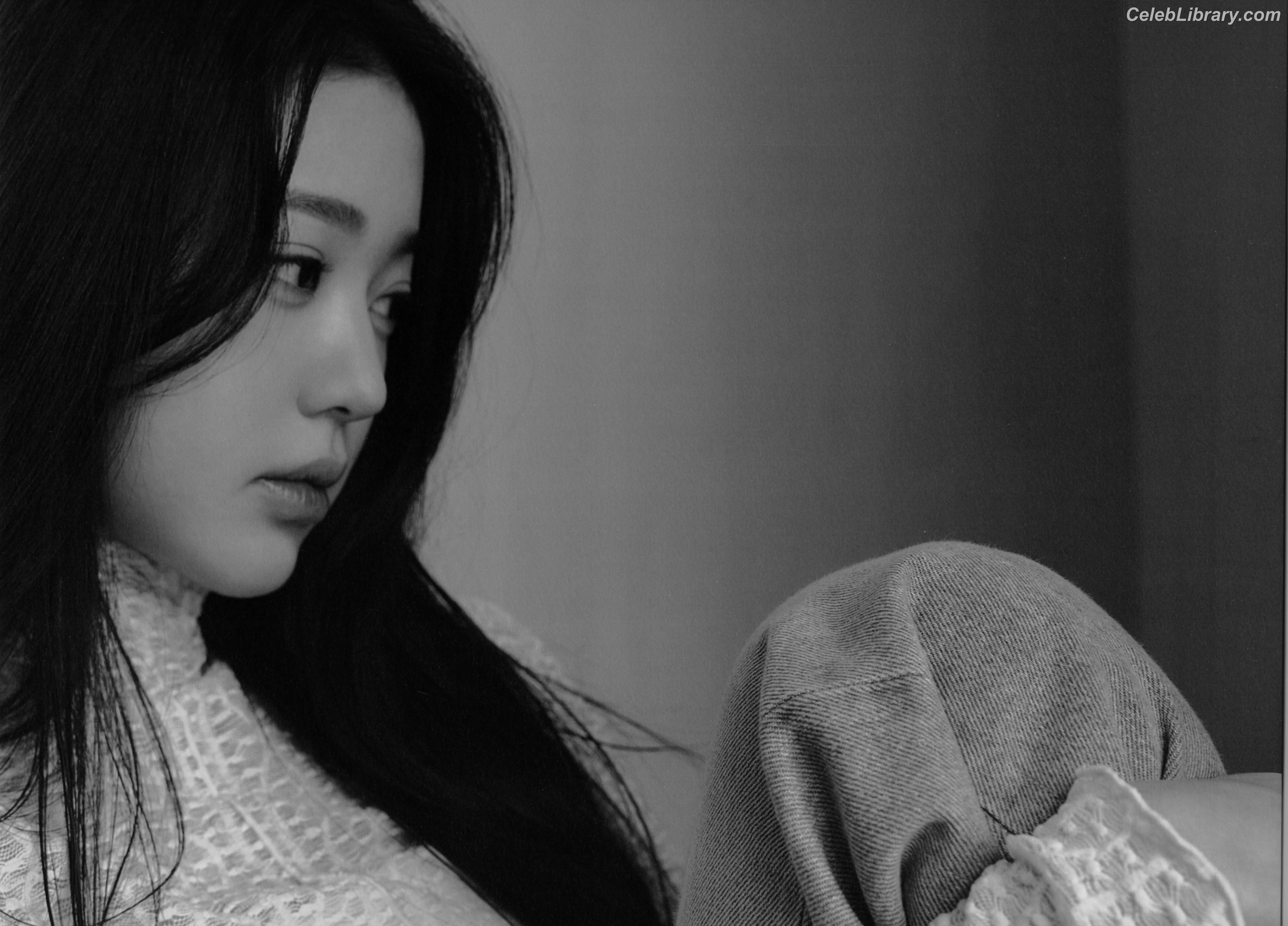 Jang Won-young  장원영 WONYOUNG photo 22 of 5845