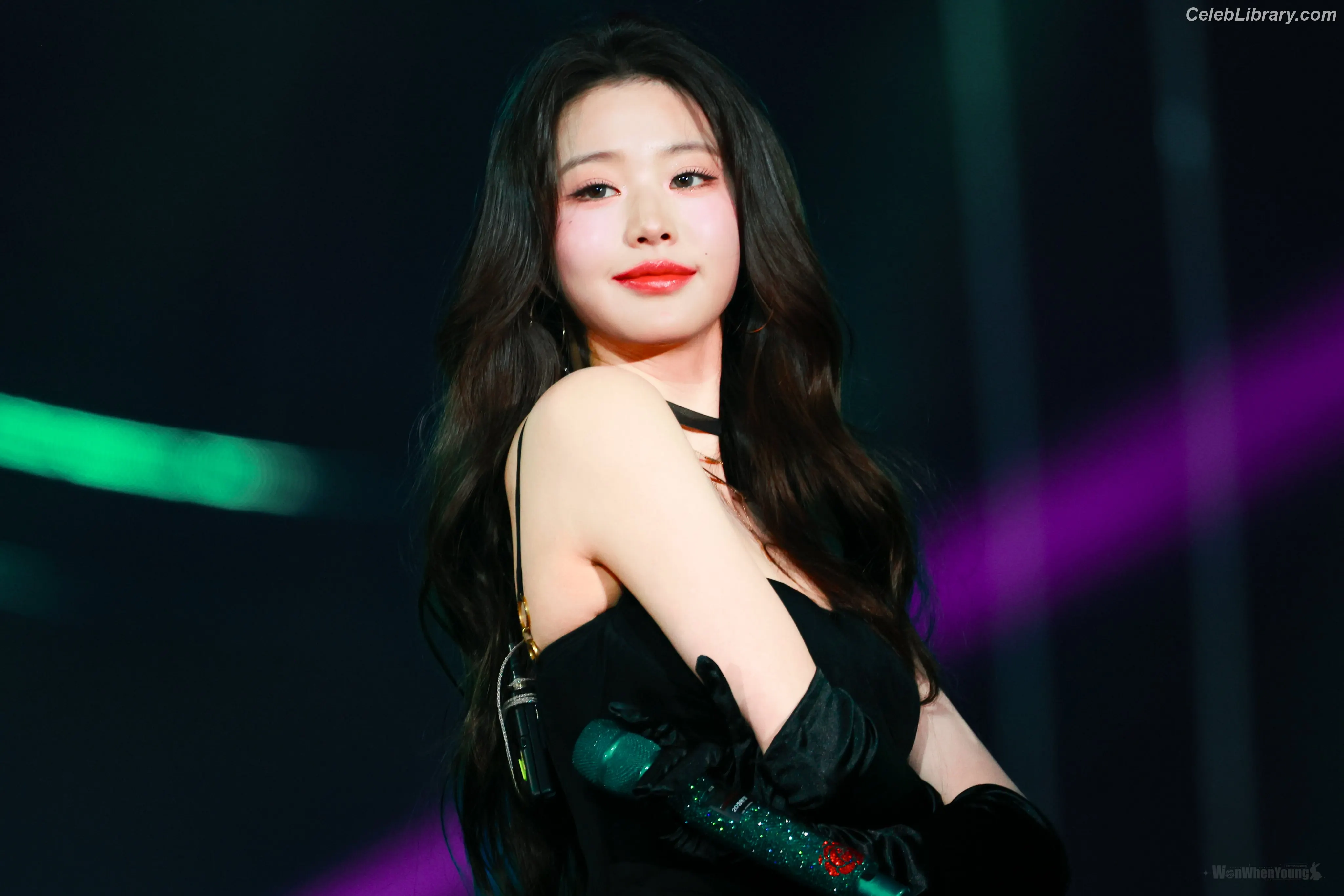 Jang Won-young 장원영 WONYOUNG photo 3 of 5845