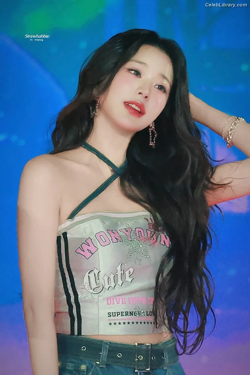 Jang Won-young 장원영 WONYOUNG photo 16 of 5845