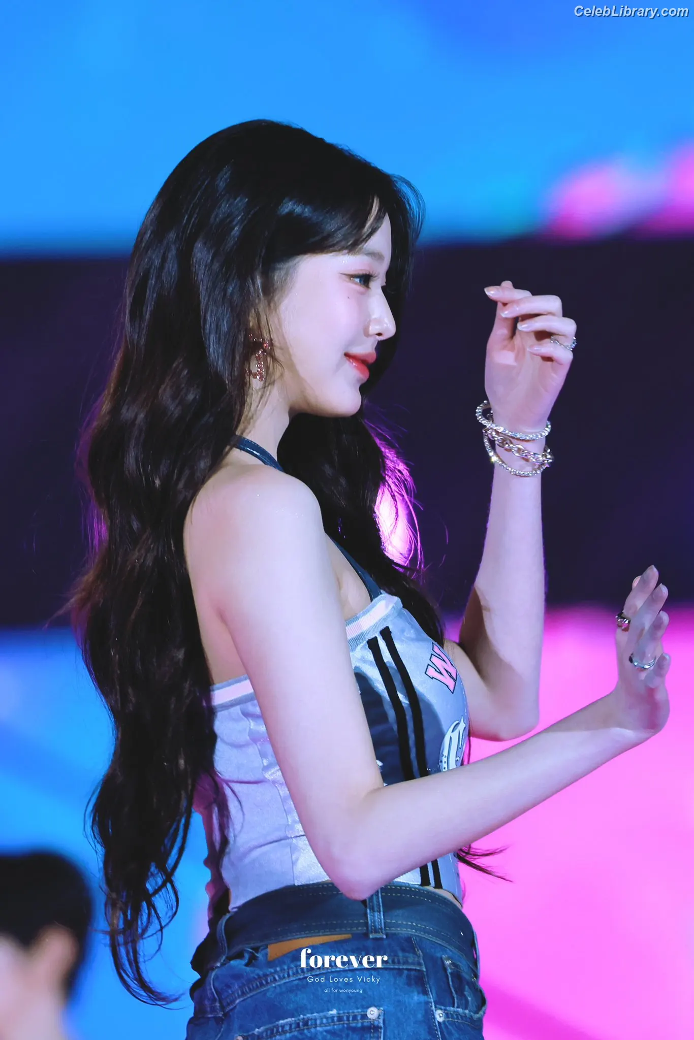 Jang Won-young 장원영 WONYOUNG photo 22 of 5845