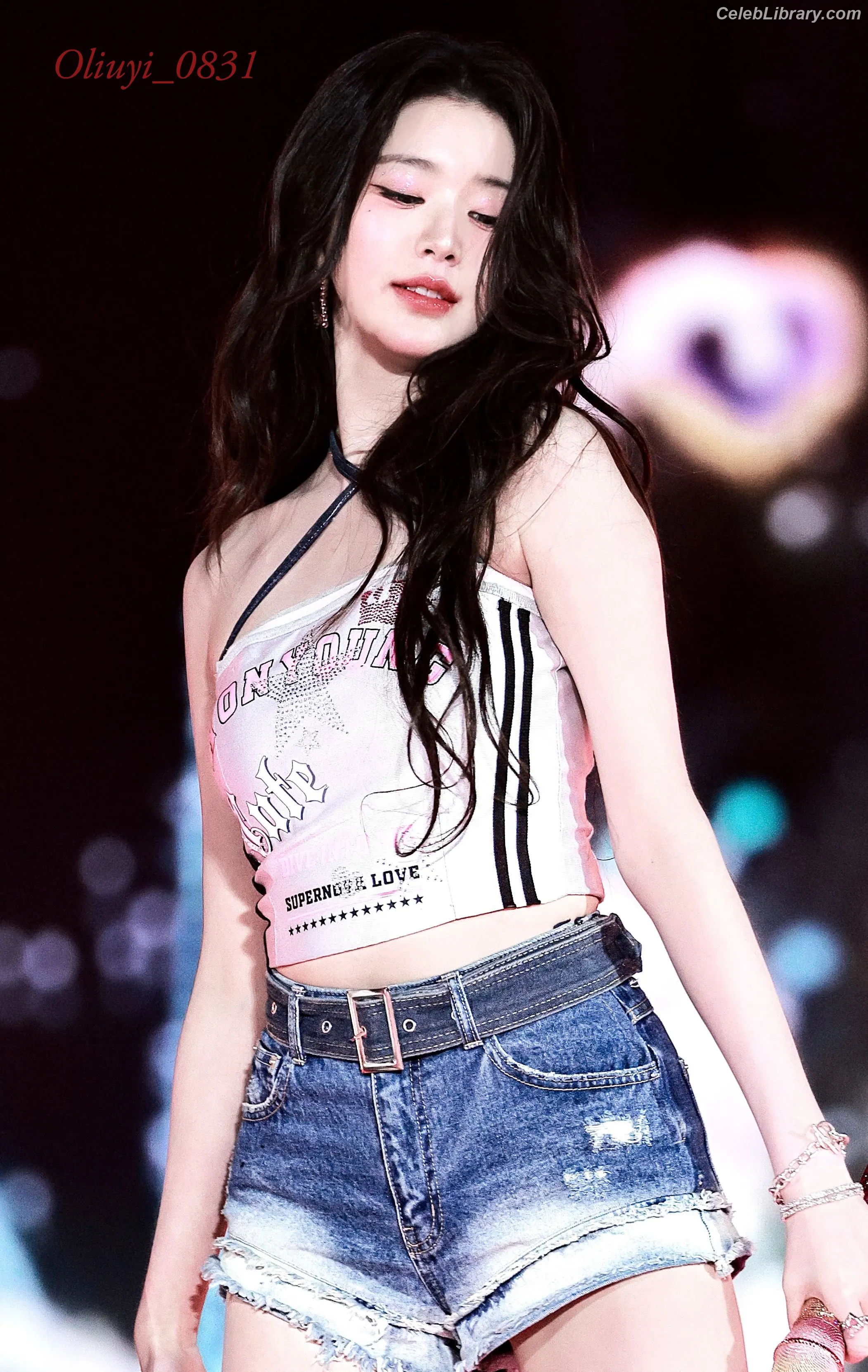 Jang Won-young  장원영 WONYOUNG photo 3 of 5845