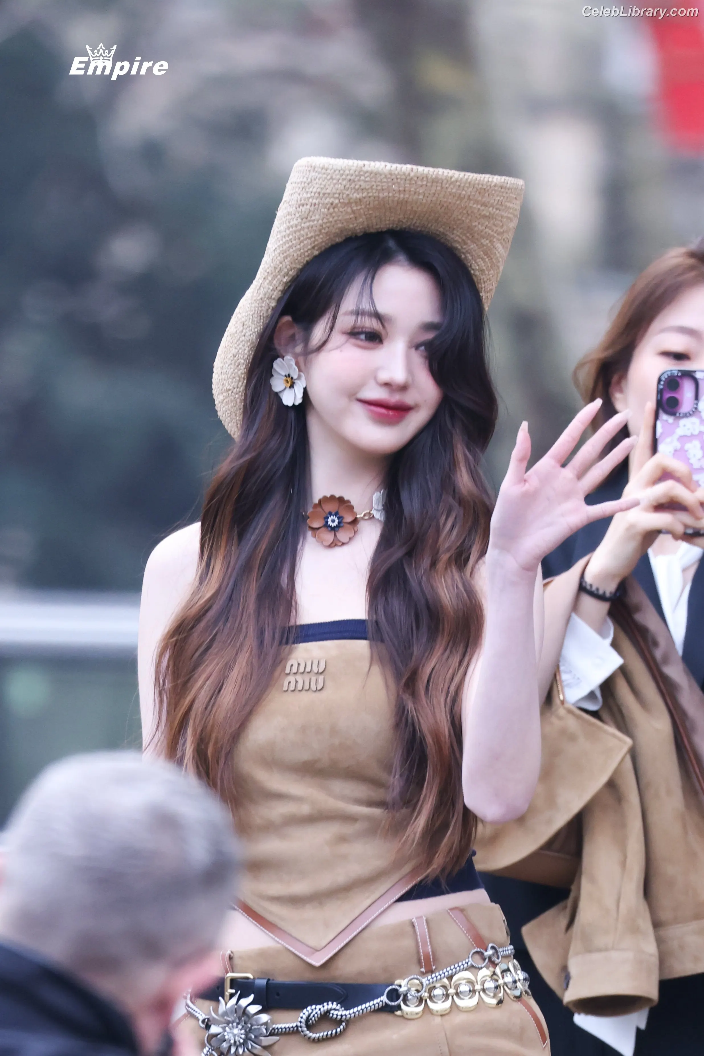 Jang Won-young  장원영 WONYOUNG photo 10 of 5845