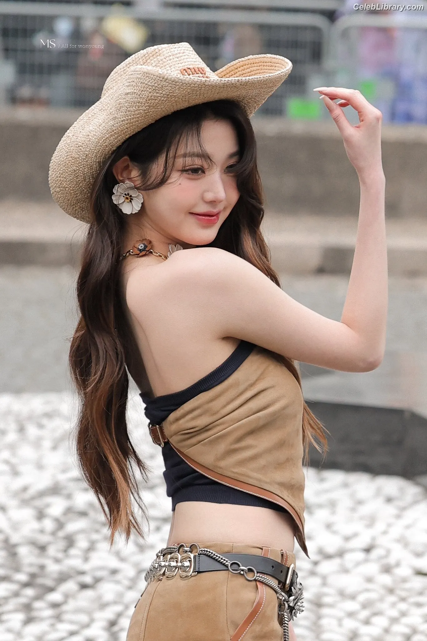 Jang Won-young  장원영 WONYOUNG photo 19 of 5845