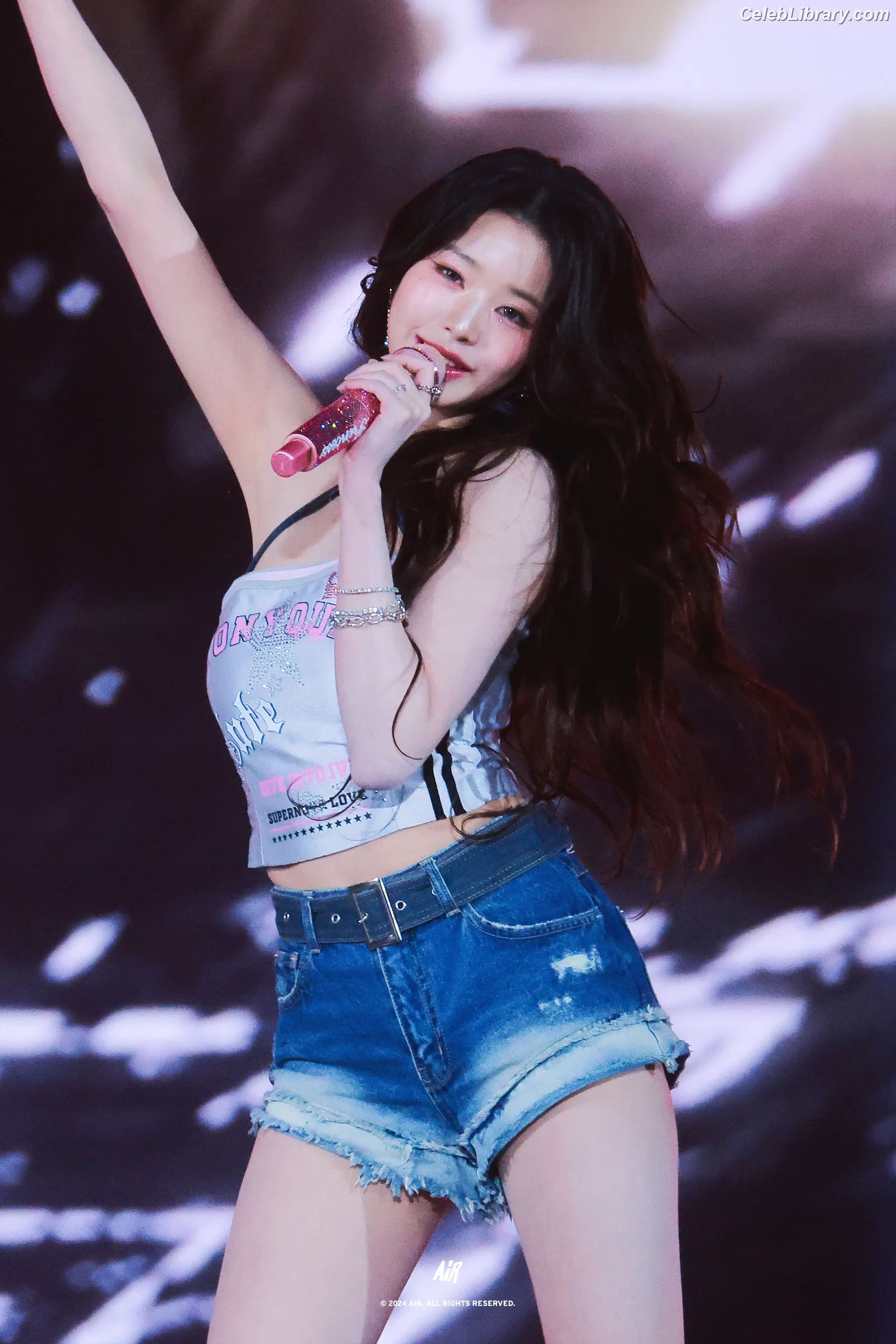 Jang Won-young  장원영 WONYOUNG photo 24 of 5845
