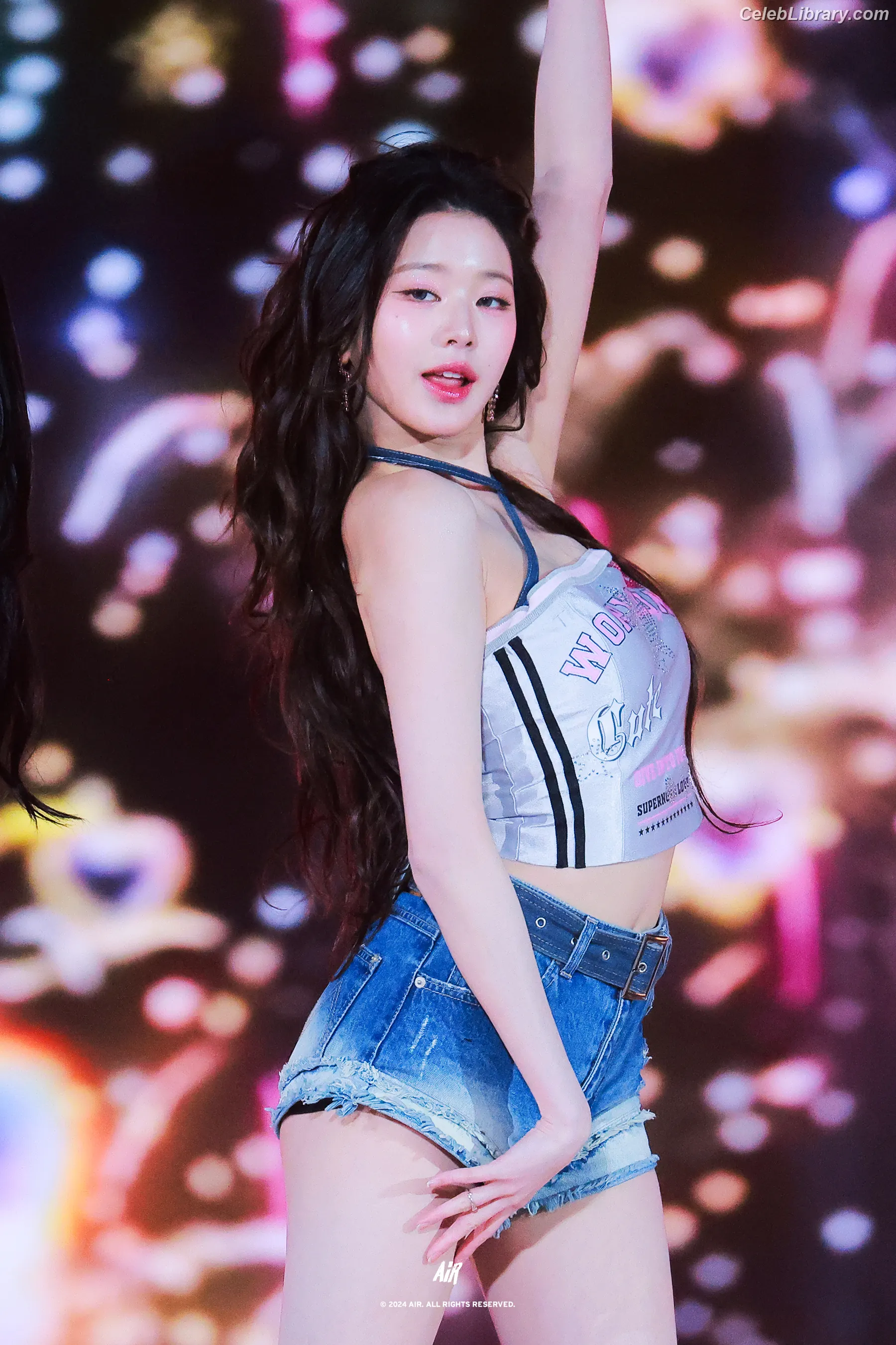 Jang Won-young  장원영 WONYOUNG photo 2 of 5845