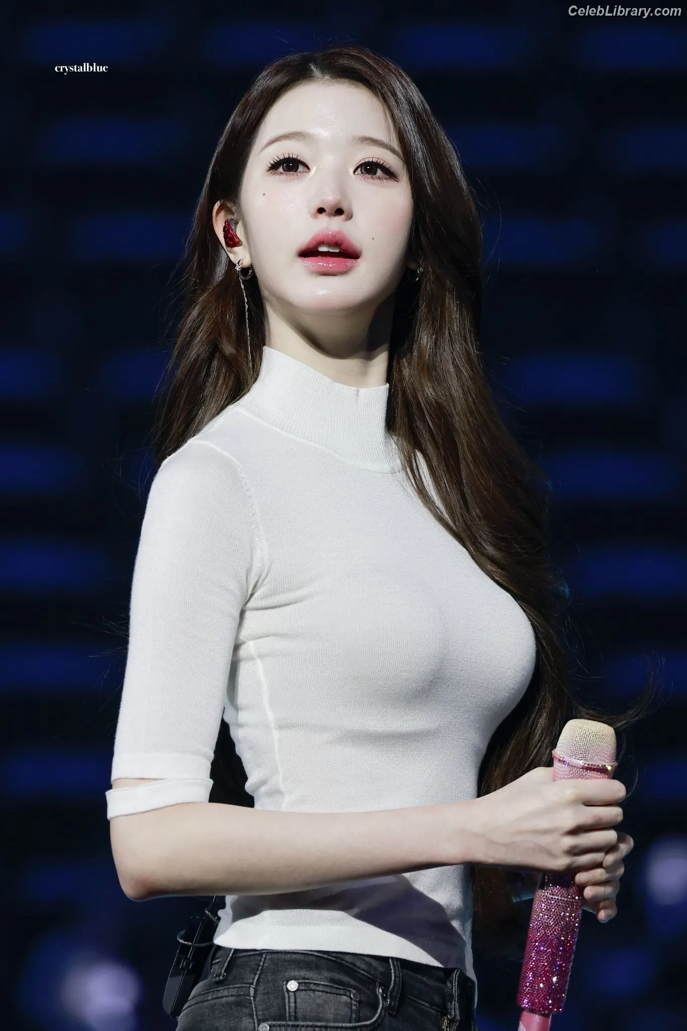 Jang Won-young  장원영 WONYOUNG photo 6 of 5845