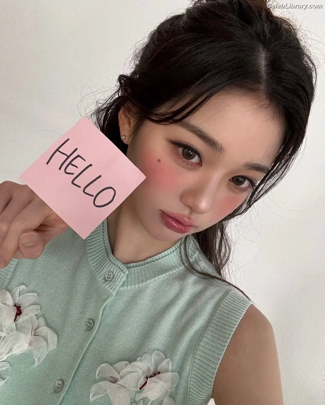 Jang Won-young 장원영 WONYOUNG photo 6 of 5845