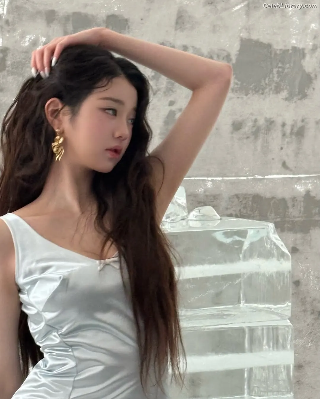 Jang Won-young 장원영 WONYOUNG photo 21 of 5845